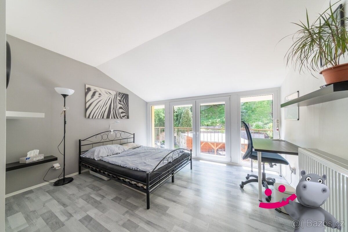 Prodej restaurace - Radim u Kolína, 281 03