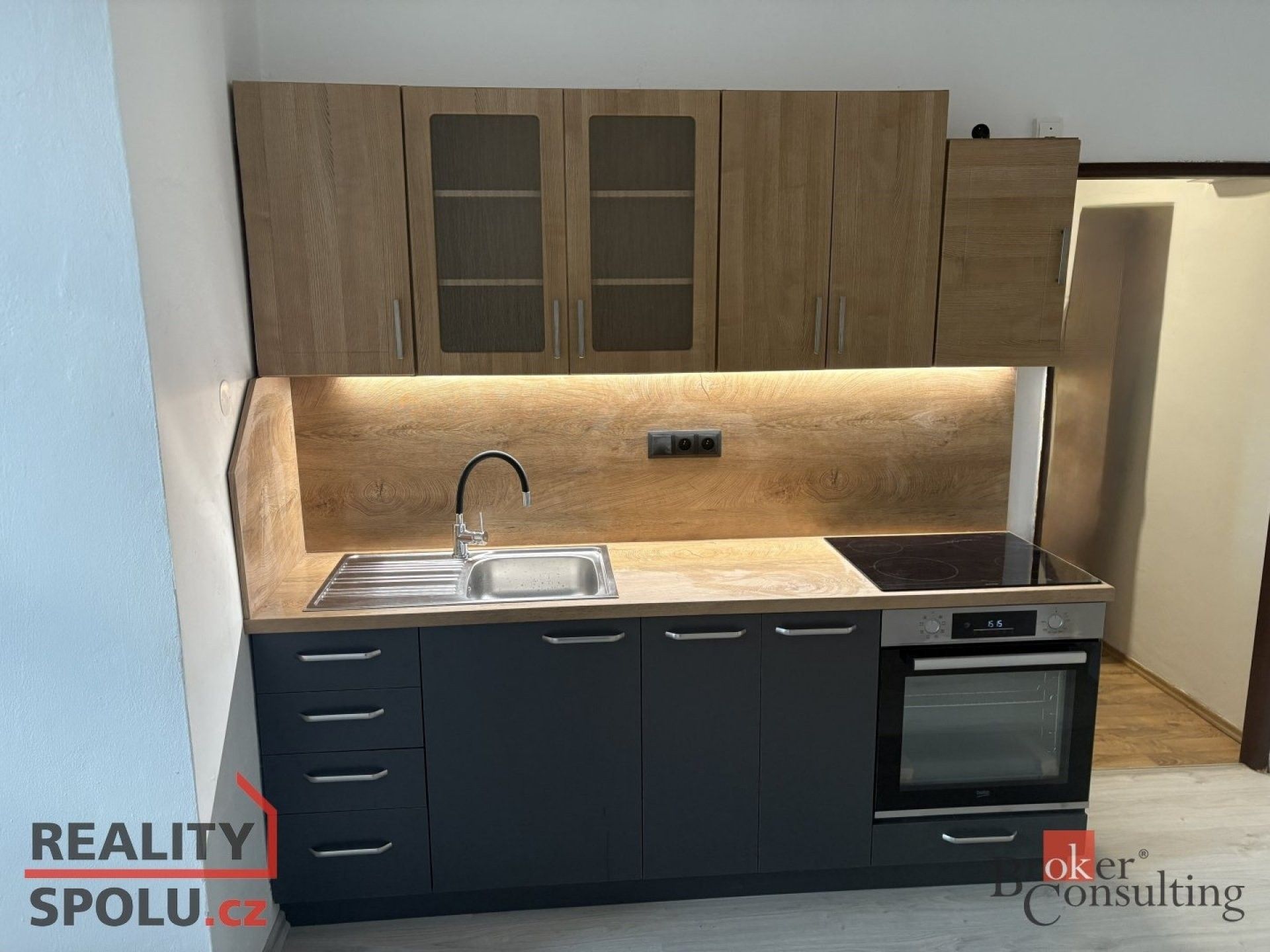 1+1, třída Spojenců, Opava, 53 m²