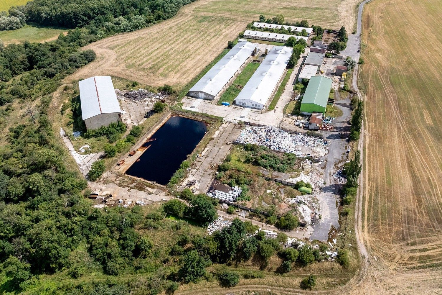 Sklad · 3 347 m² · Žatec - Bezděkov, okres Louny - 4