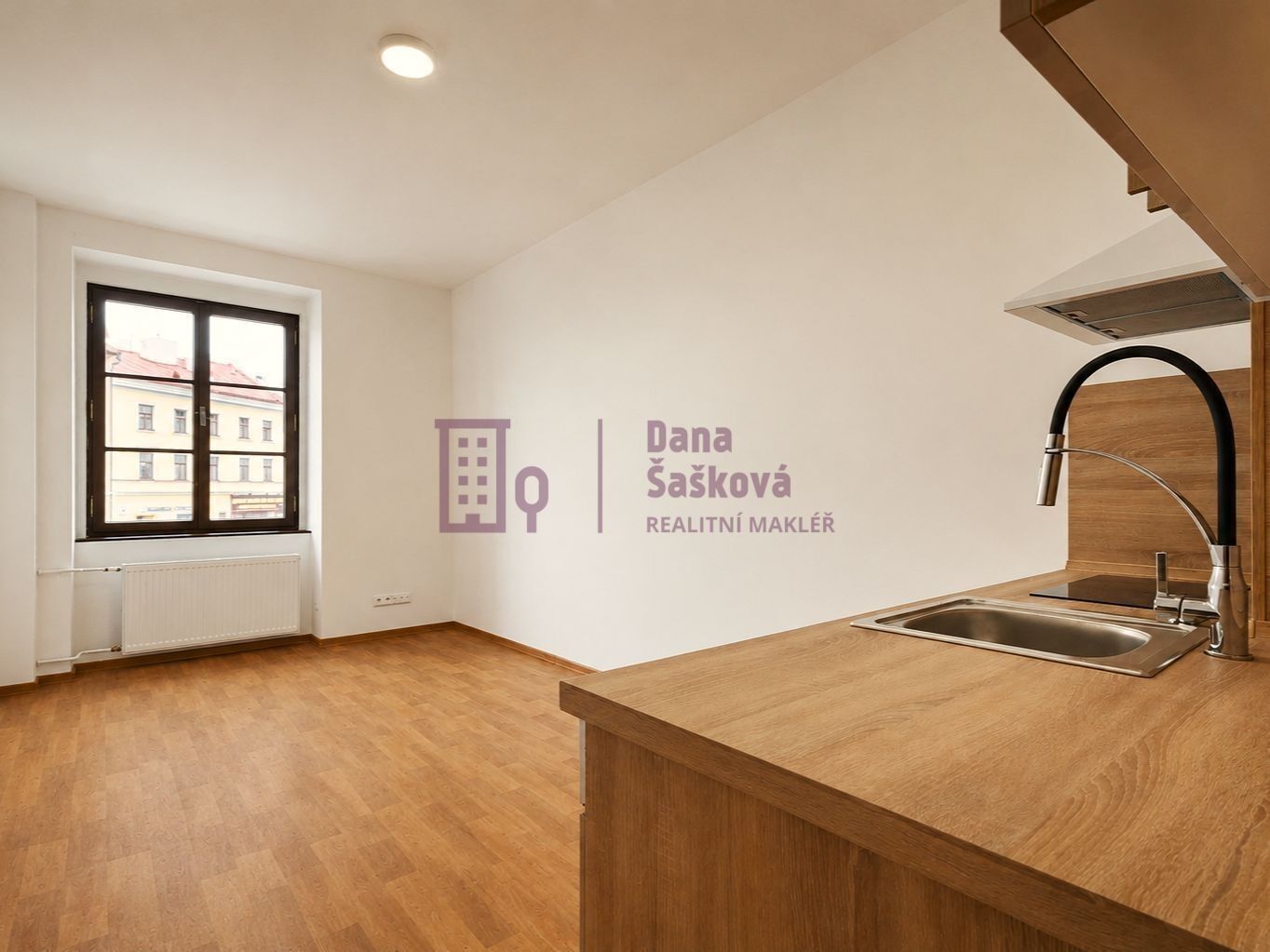 1+kk, nám. Míru 165, Jindřichův Hradec I, 20 m²