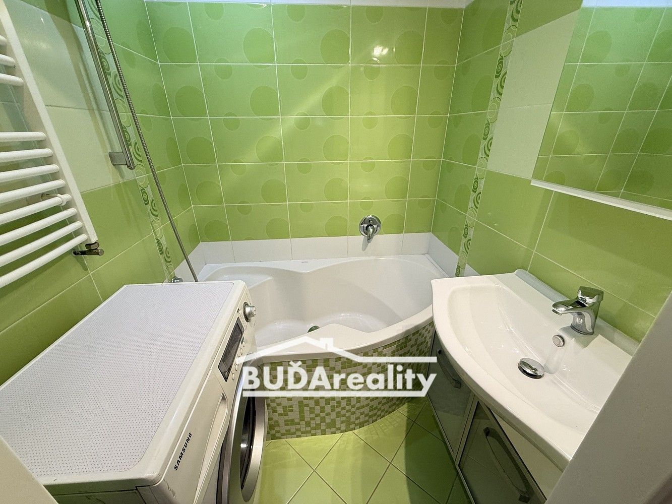 Pronájem byt 2+1 - M. Knesla, Zlín, 55 m² - 2