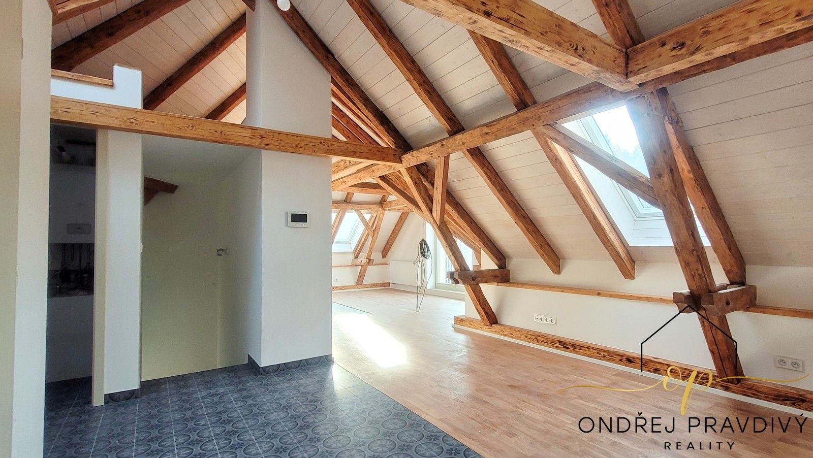 3+kk, Květoslava Mašity, Všenory, 96 m²