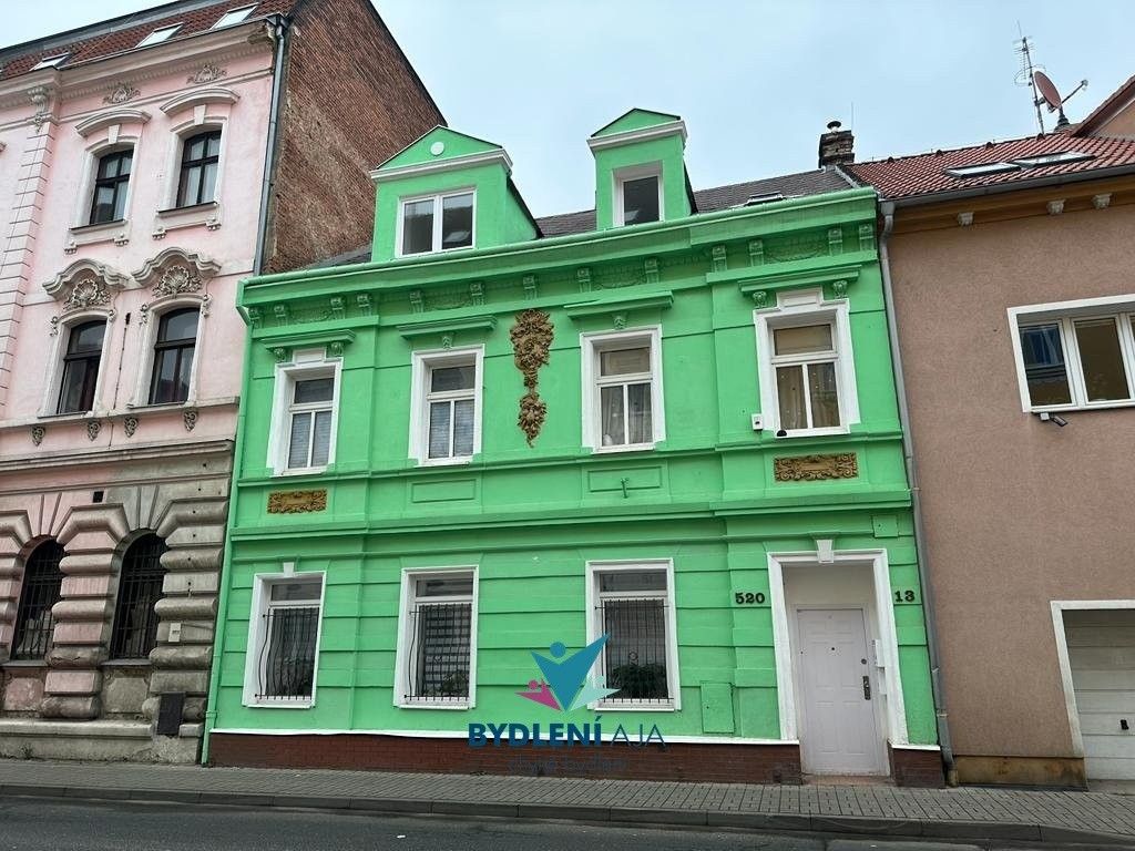 Prodej byt 4+1 - Doubravská, Trnovany, Teplice, Česko, 77 m²