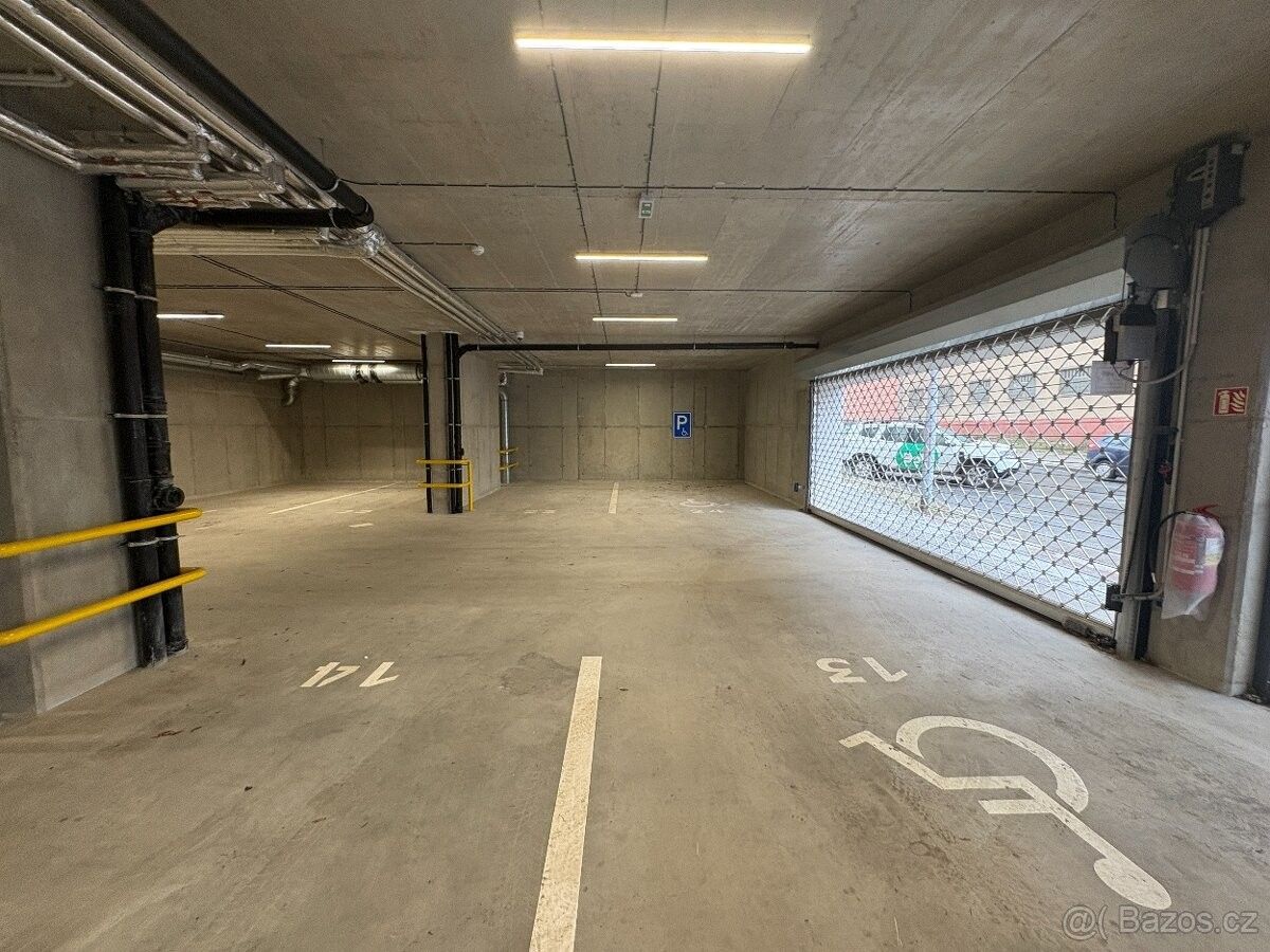 Pronájem garáž - Brno, 614 00