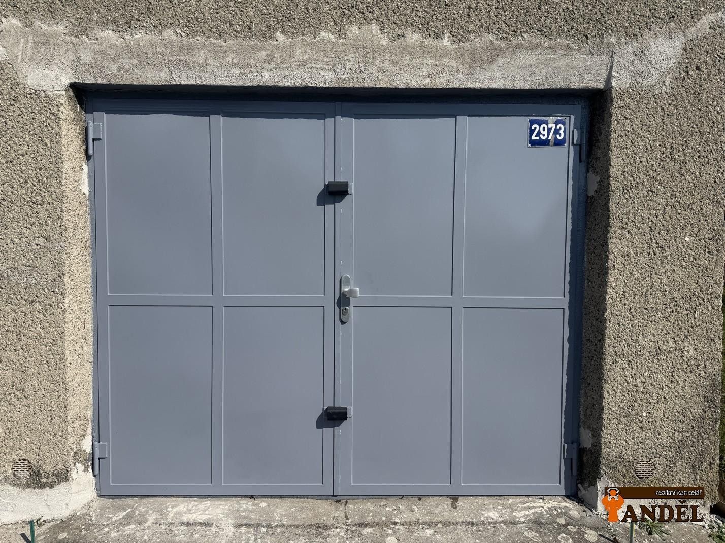 Pronájem garáž - Prostřední Suchá, Havířov, 25 m² - 2