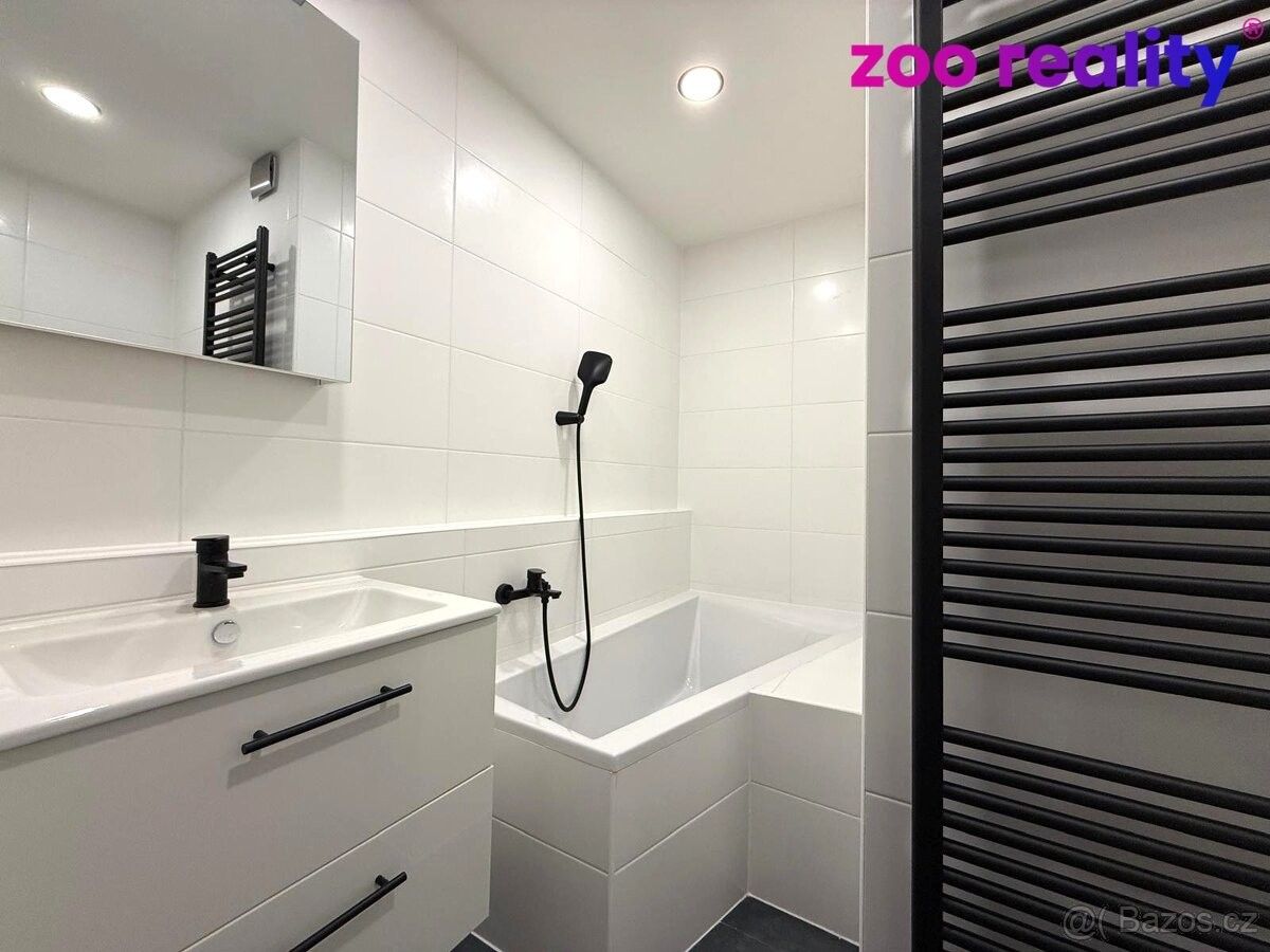 Prodej byt - Chomutov, 430 01