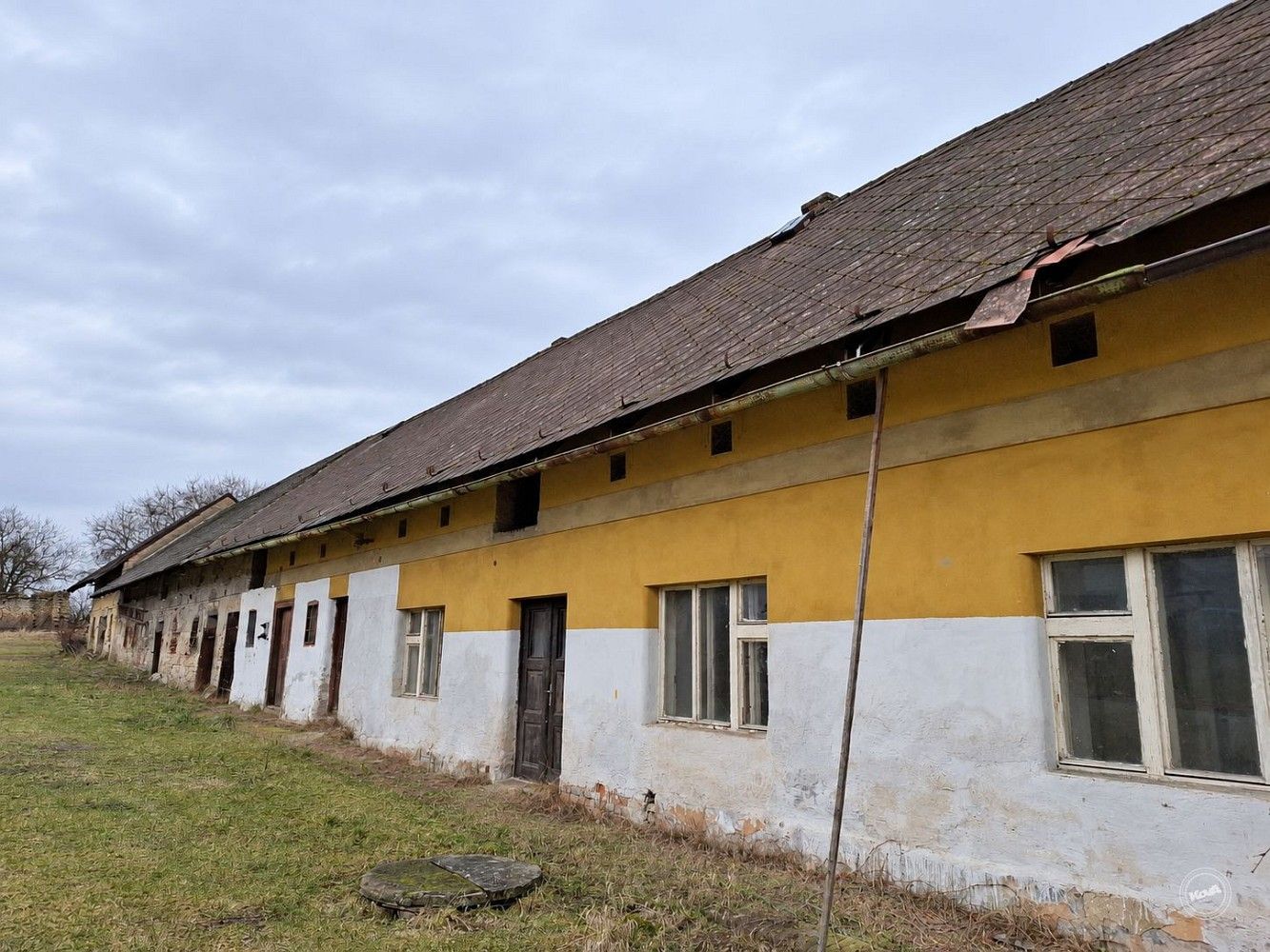 Rodinné domy, Dobrovice, okres Mladá Boleslav, Středočeský kraj, 200 m² - 1