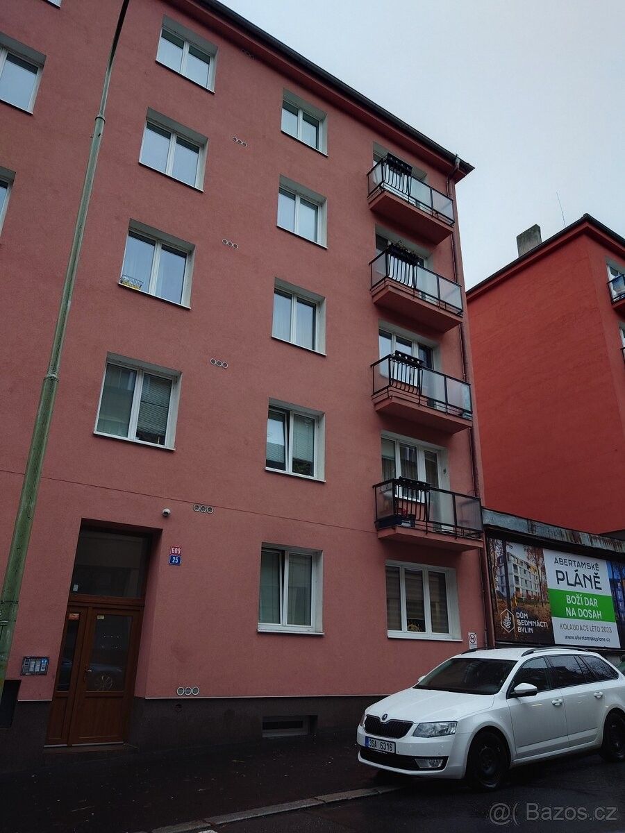 2+1, Karlovy Vary, 360 01, 53 m²