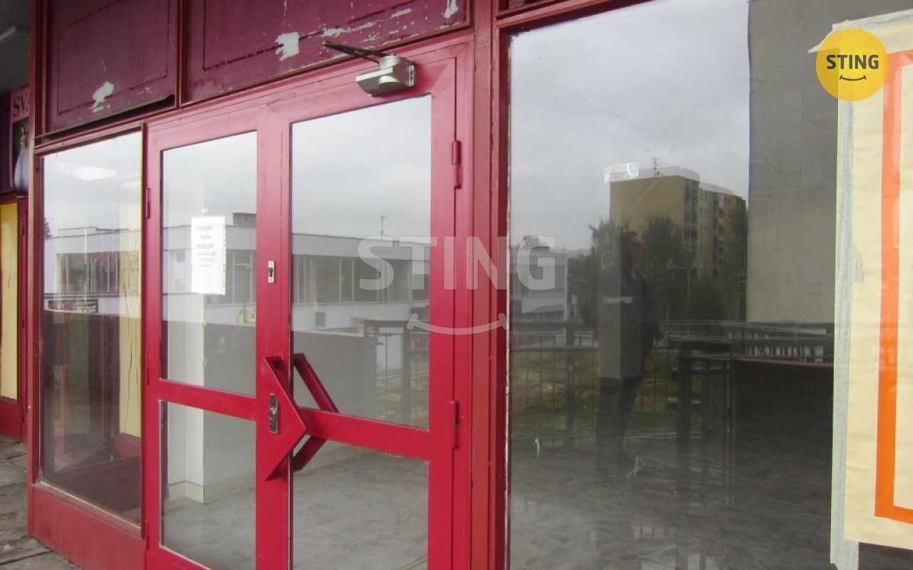 Pronájem obchodní prostory - tř. Těreškovové, Karviná, 78 m²