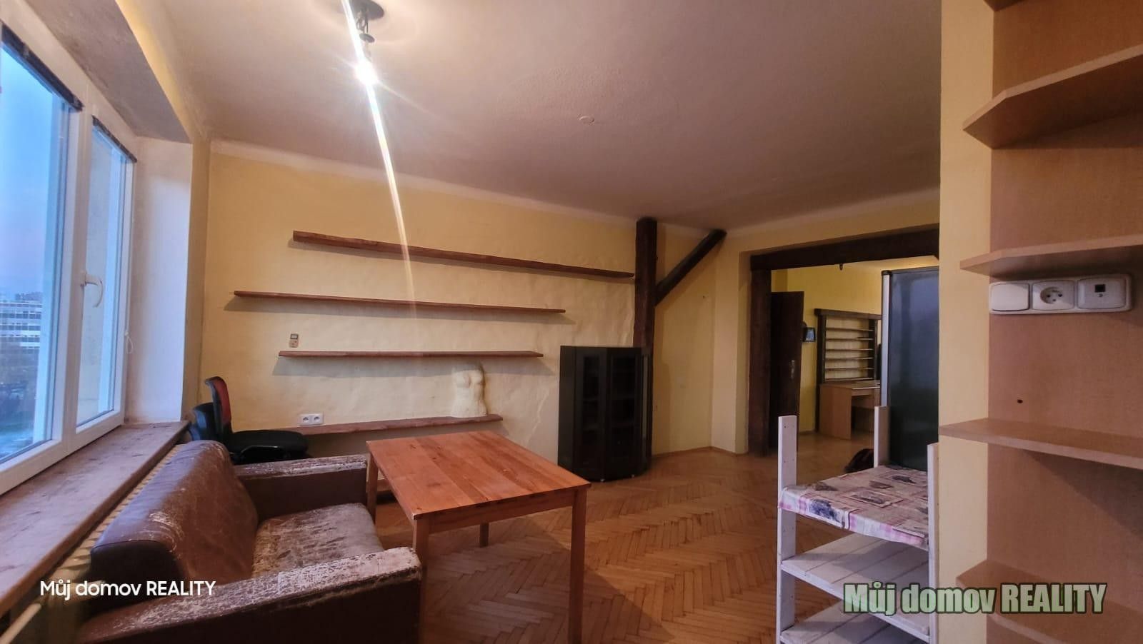 Byt 2+kk · 78 m² · Kubánské náměstí, Praha - 3