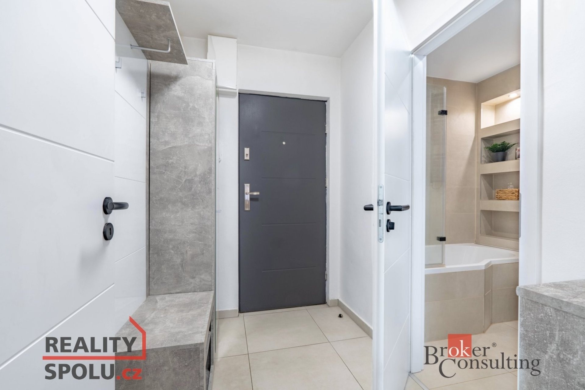 Byt 2+kk · 41 m² · Leopoldova, Praha - 4