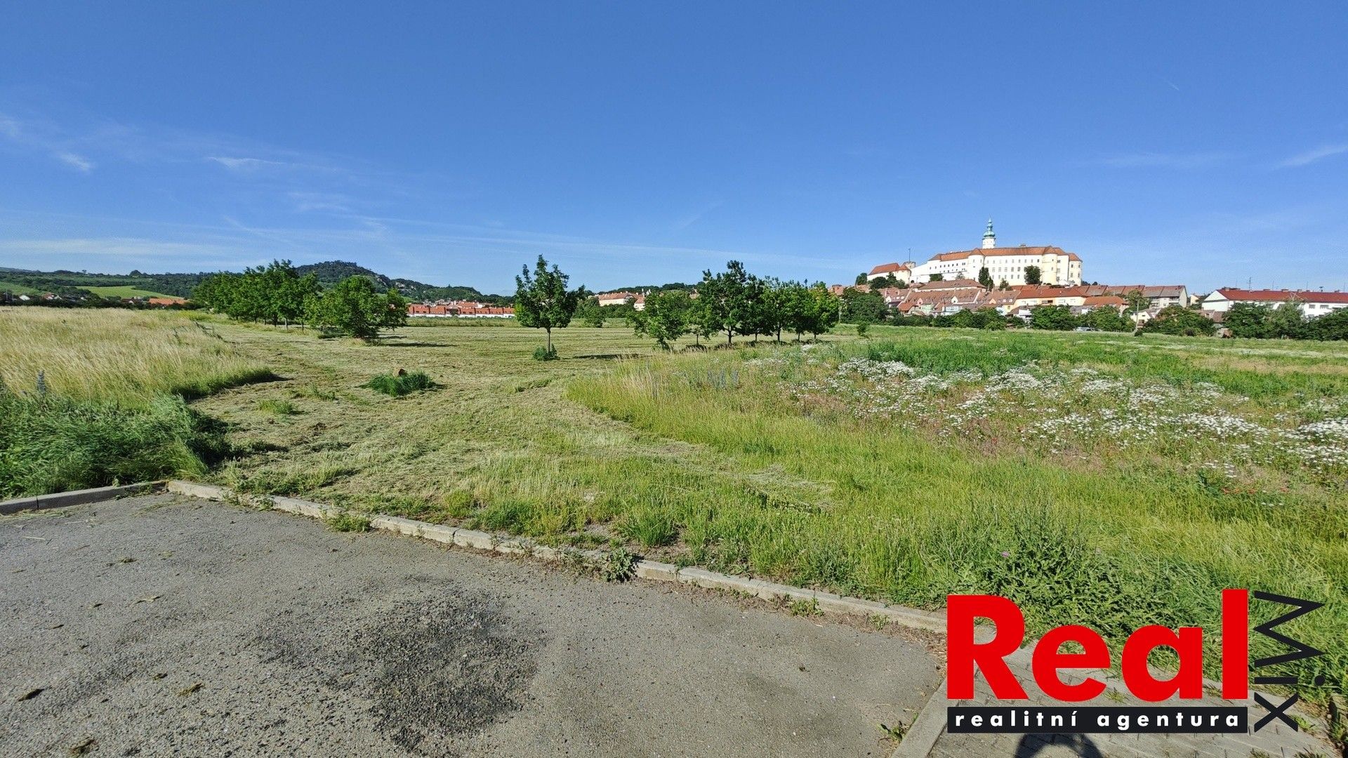 Prodej pozemek pro bydlení - Nová, Mikulov