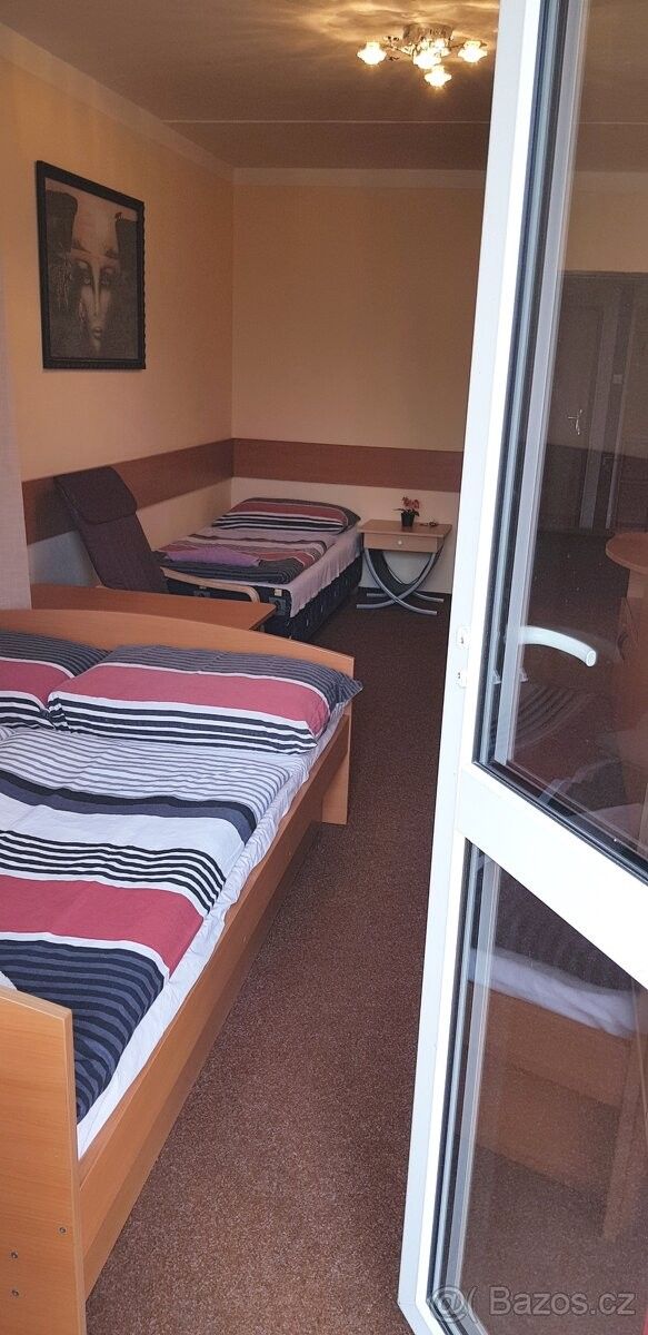 Pronájem byt - Praha, 190 16