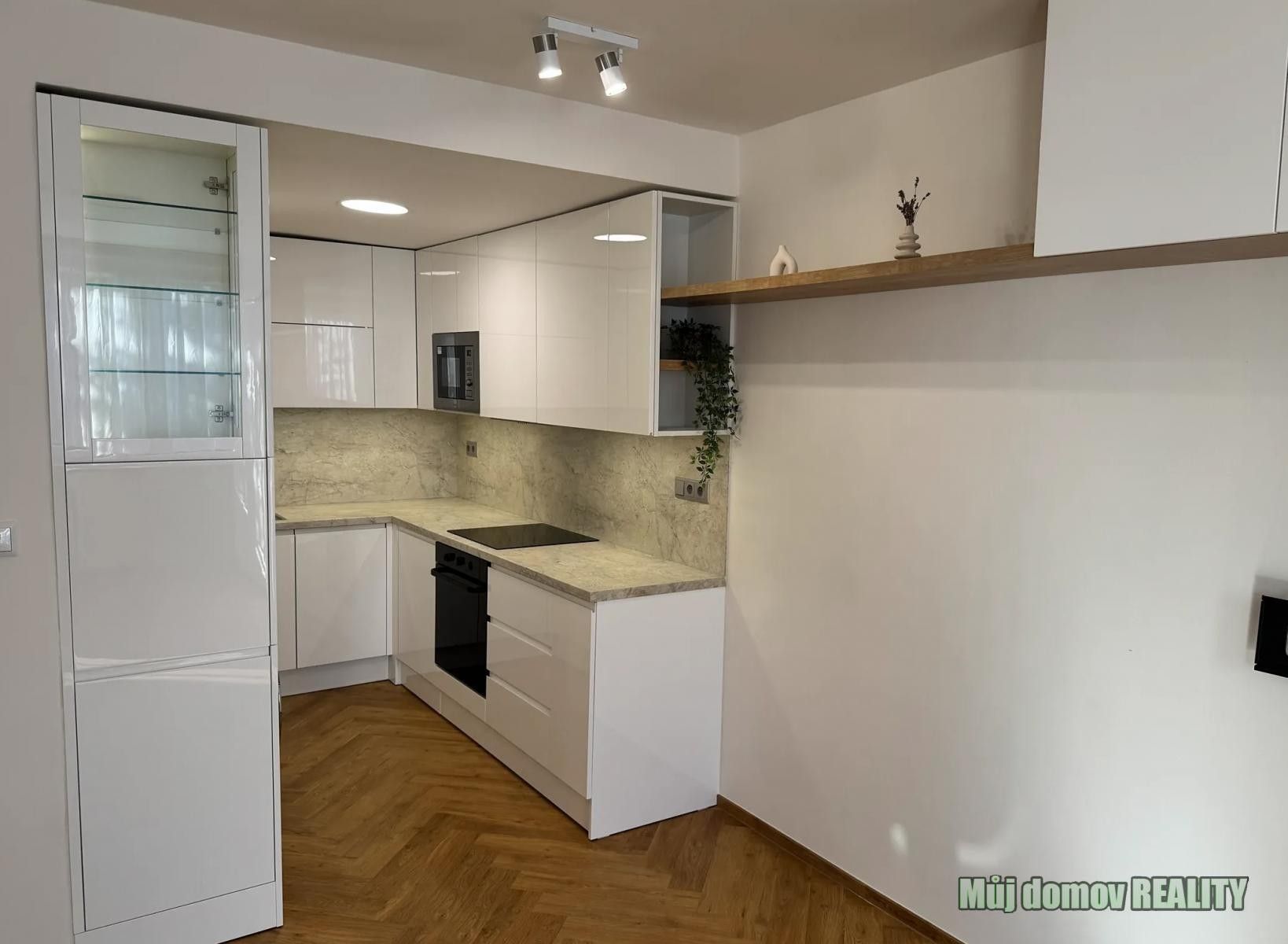 2+kk, K zahrádkám, Praha, 43 m²