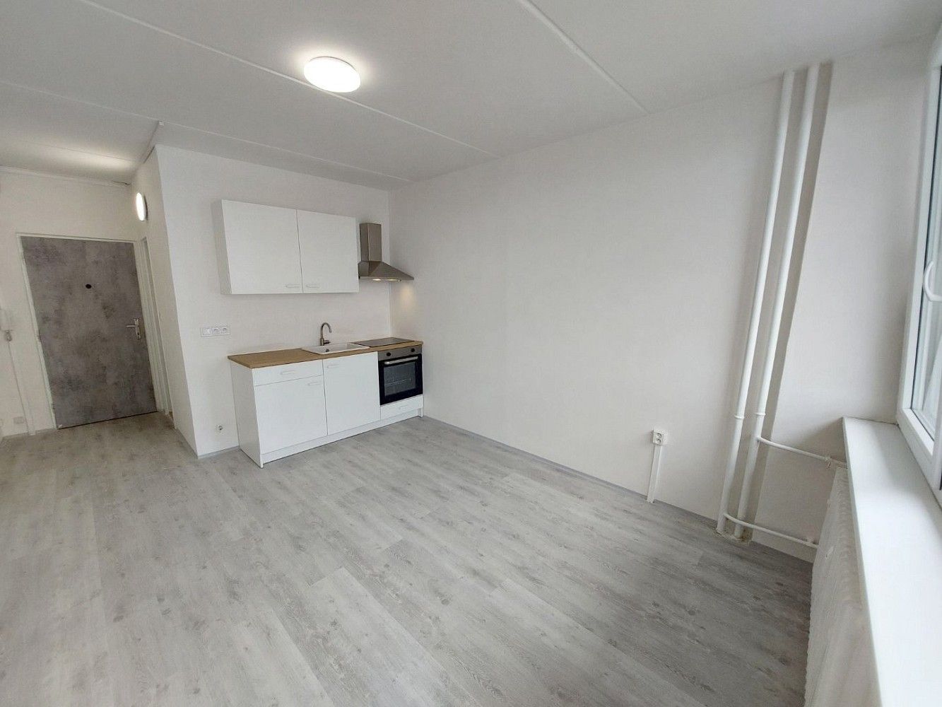 Byt 1+kk · 22 m² · M. G. Dobnera, Most - 4