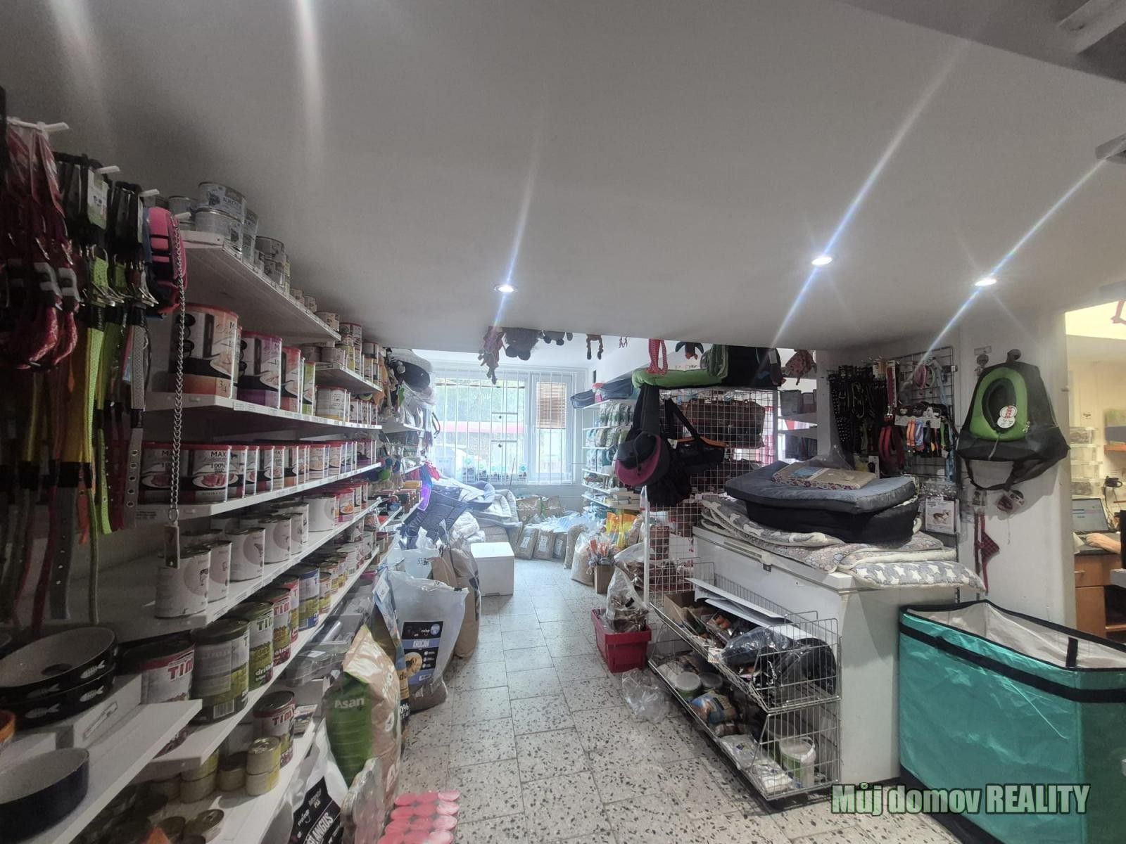 Obchodní prostory · 52 m² · Tvrdého, Praha - 4