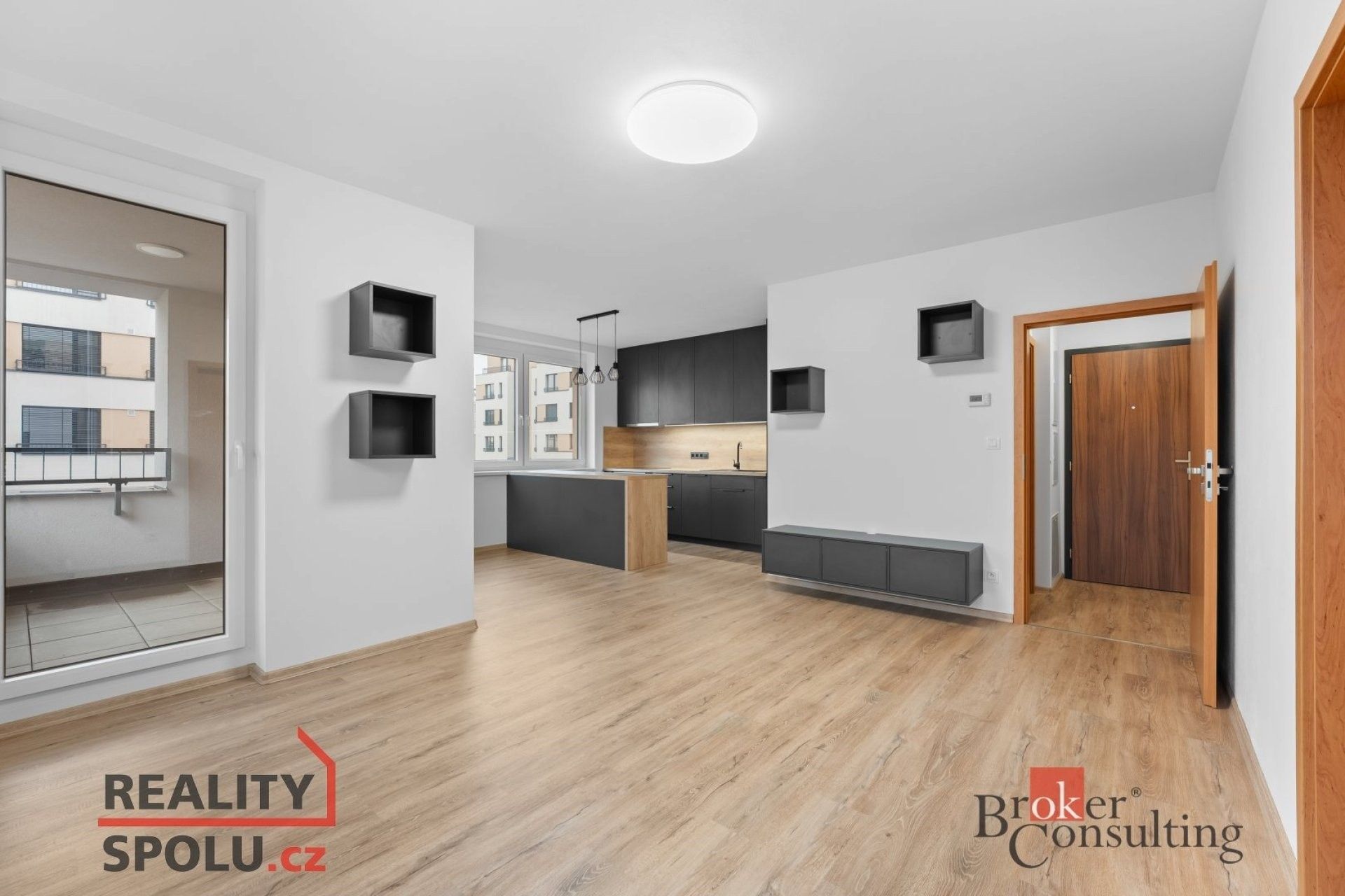 Pronájem byt 2+kk - Pod Svahem, Hradec Králové, 50 m²