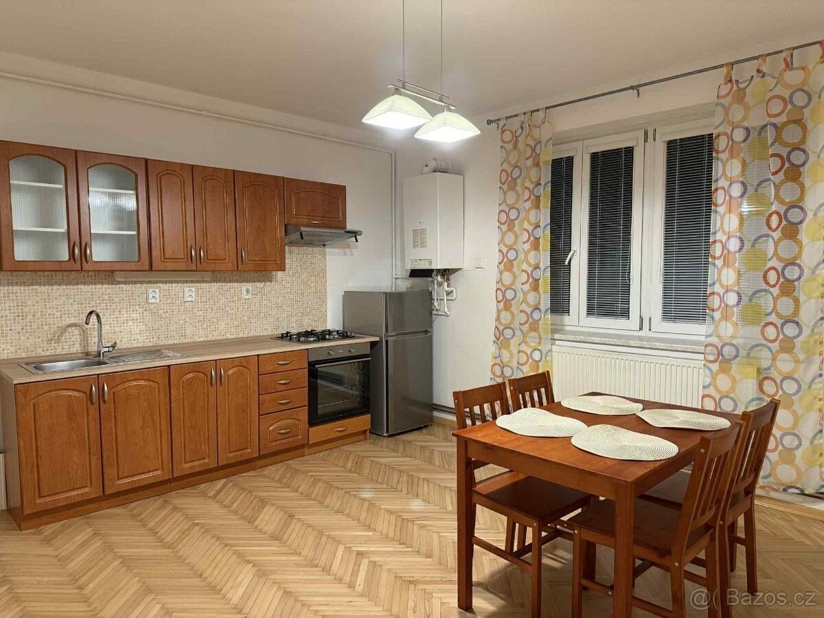 Byty, Čáslav, 286 01