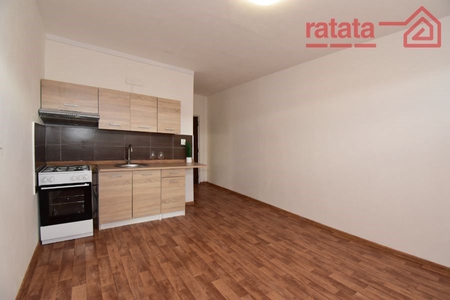 Pronájem byt 1+1 - Písečná, Chomutov, 35 m²