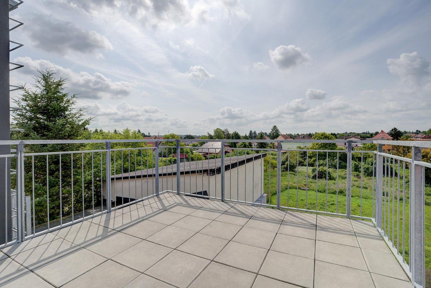 Byt 4+kk · 107 m² · Čelákovice, okres Praha-východ, Středočeský kraj - 4