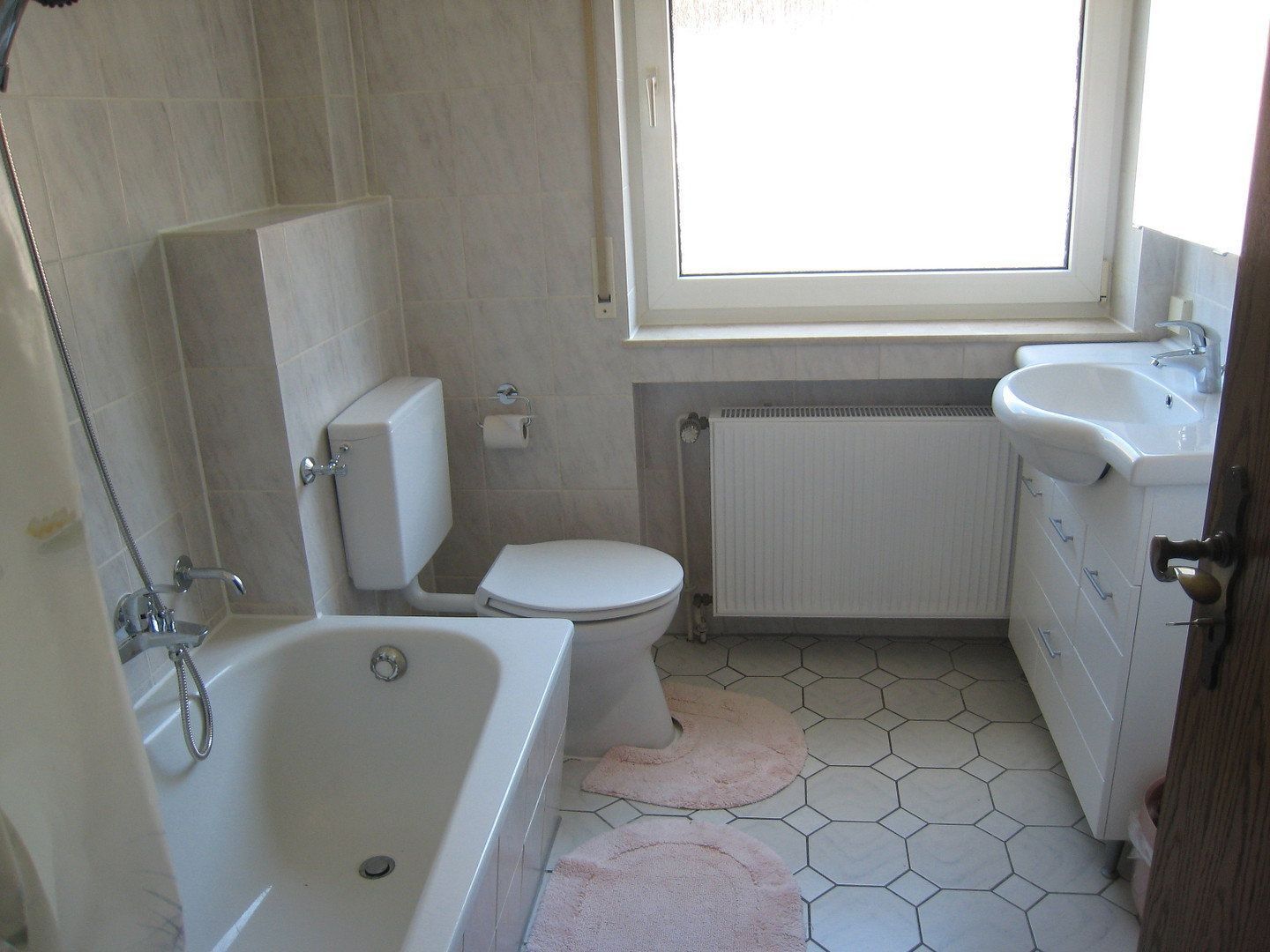 Pronájem byt 2+1 - Frankfurt am Main Niederursel Hessen 60439, 75 m² - 5