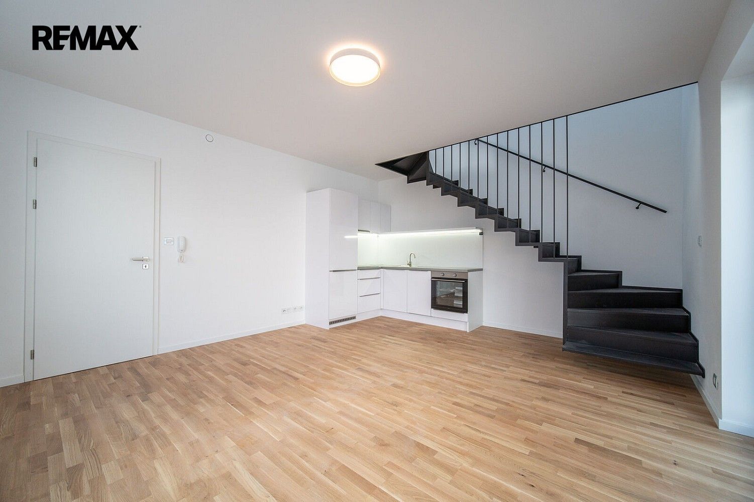 3+kk, Praha - Klánovice, okres Praha 21, Hlavní město Praha, 64 m² - 1
