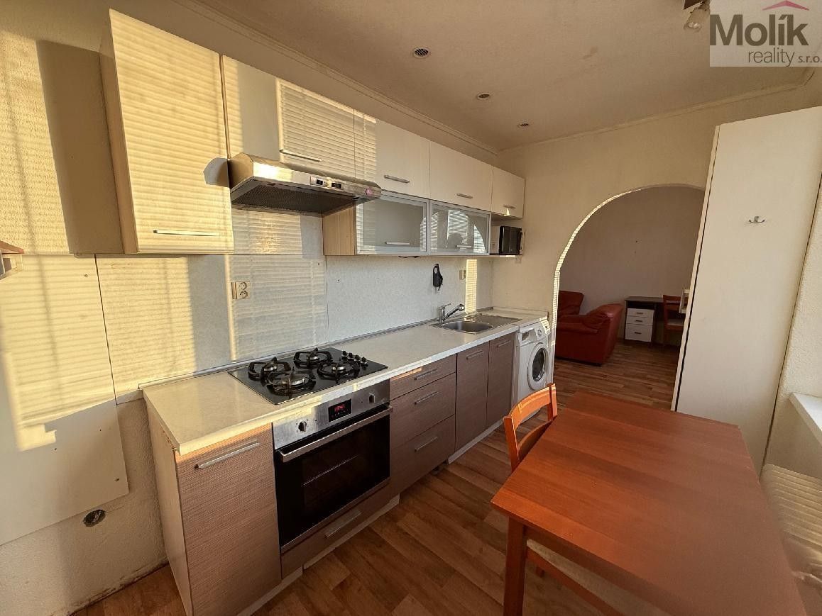 2+1, Valdštejnská, Litvínov, 52 m²