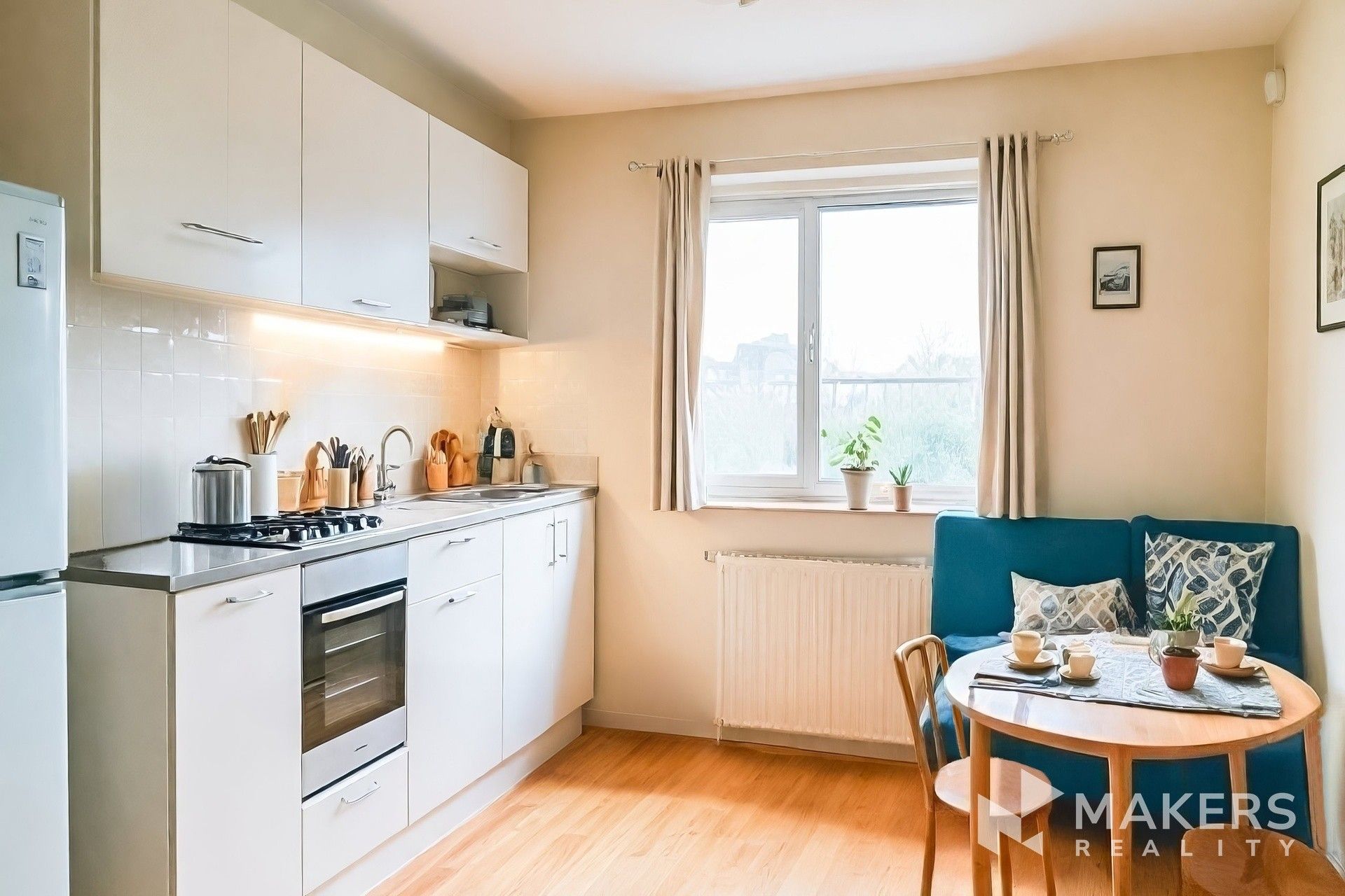 Ubytovací zařízení, Vysočanská, Praha, 90 m²