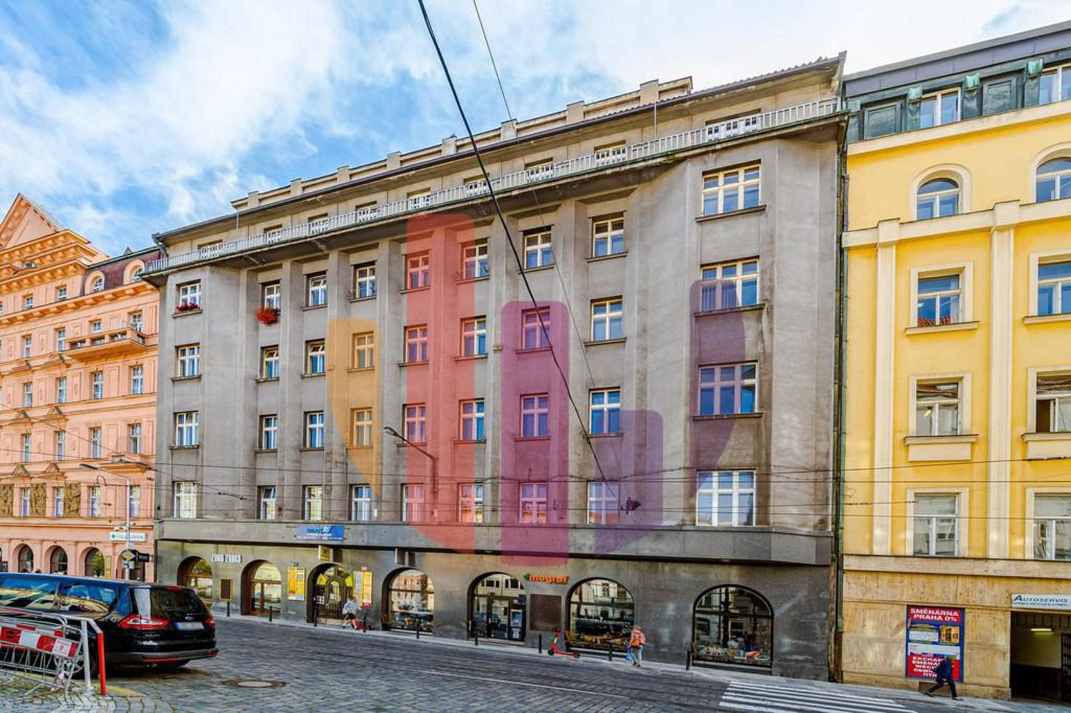 Kancelář, 287 m²