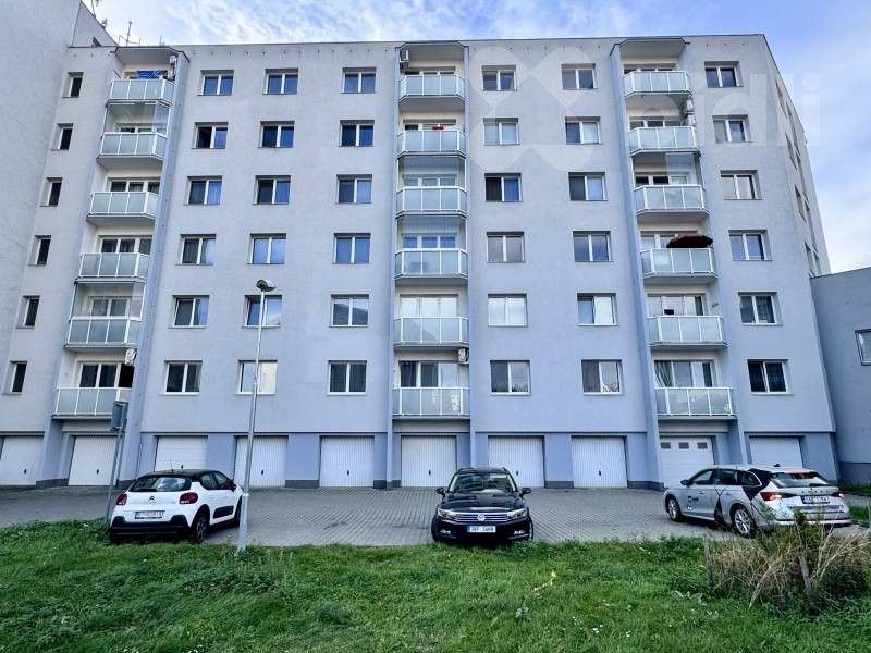 Garáže, Langrova 1207, Brno Slatina, 18 m² - 1