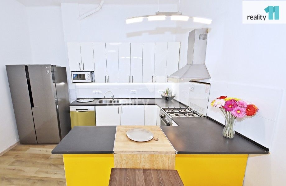 Pronájem byt 5+kk - Kafkova, Praha, 105 m² - 5