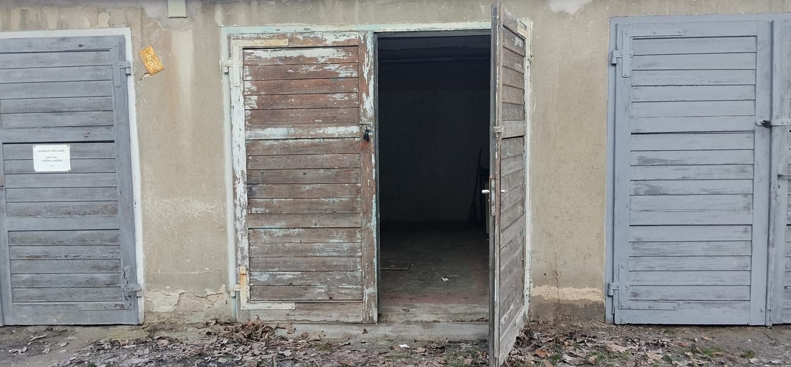 Garáže, Pardubice, Pardubický kraj, 18 m²
