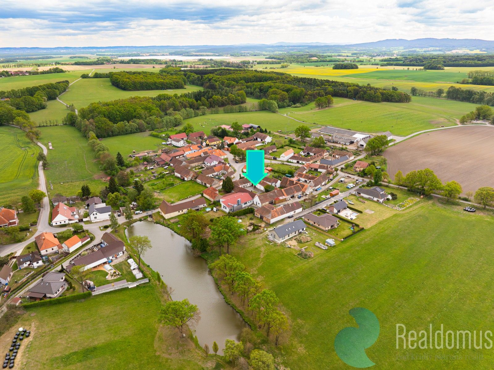 Výrobní prostory · 1 075 m² · Babice - 2