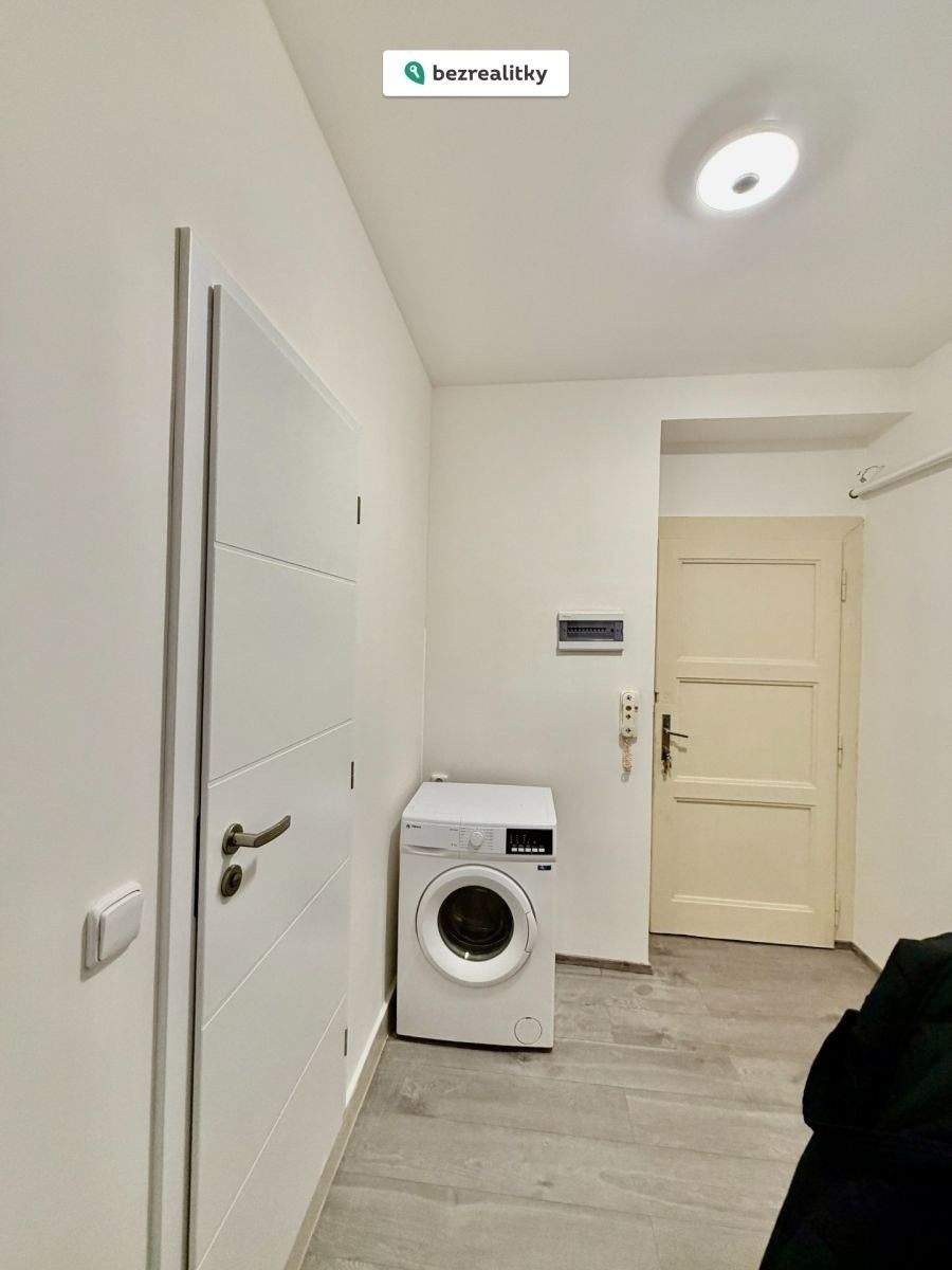 Prodej byt 2+kk - U vysočanského pivovaru 711, Praha, 50 m²