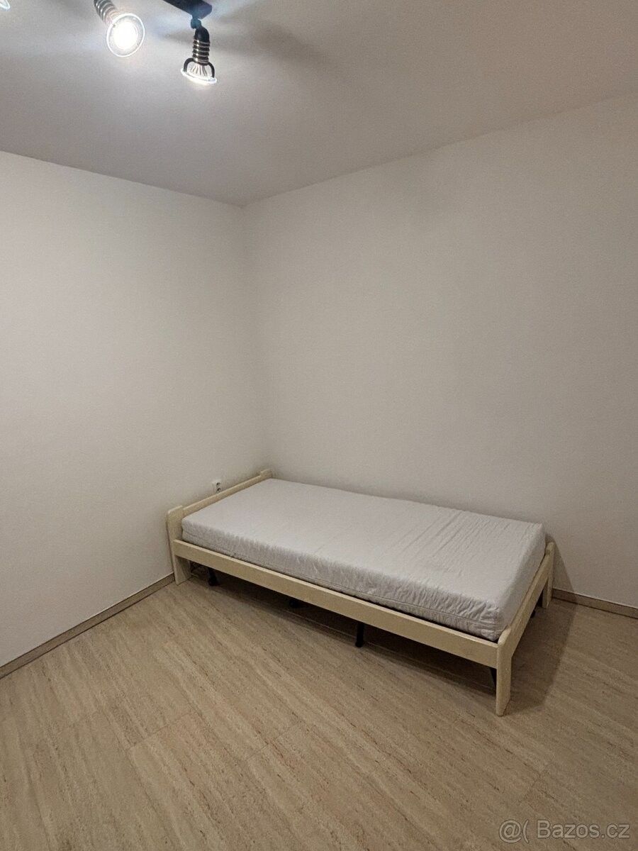 Pronájem byt - Břeclav, 690 02