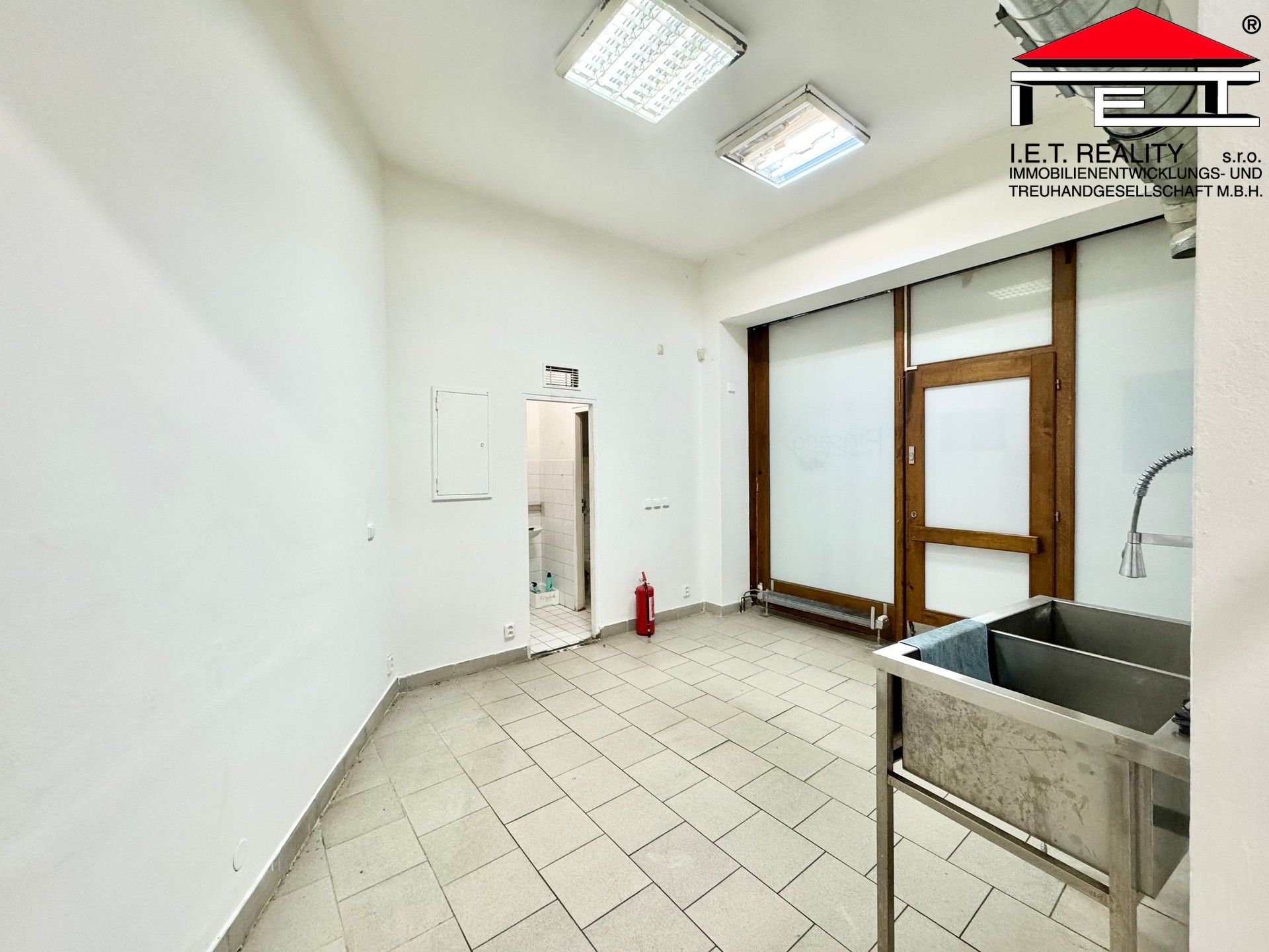 Obchodní prostory · 127 m² · Josefská, Brno - 3
