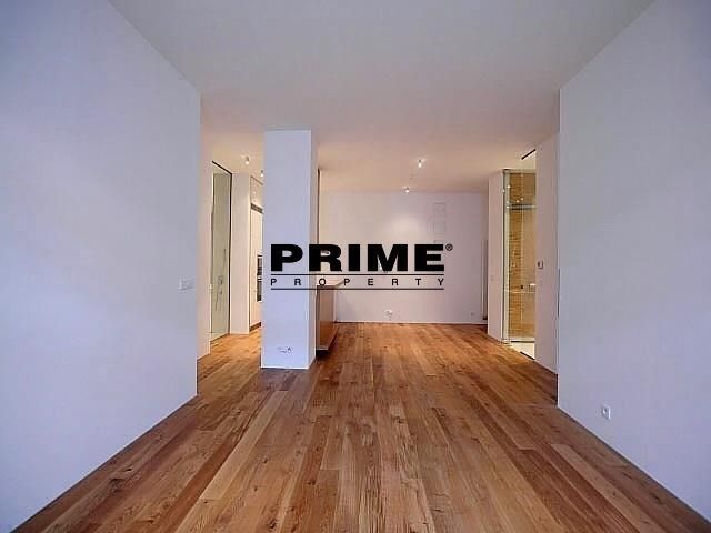 Pronájem byt 3+kk - Laubova, Praha, 108 m²