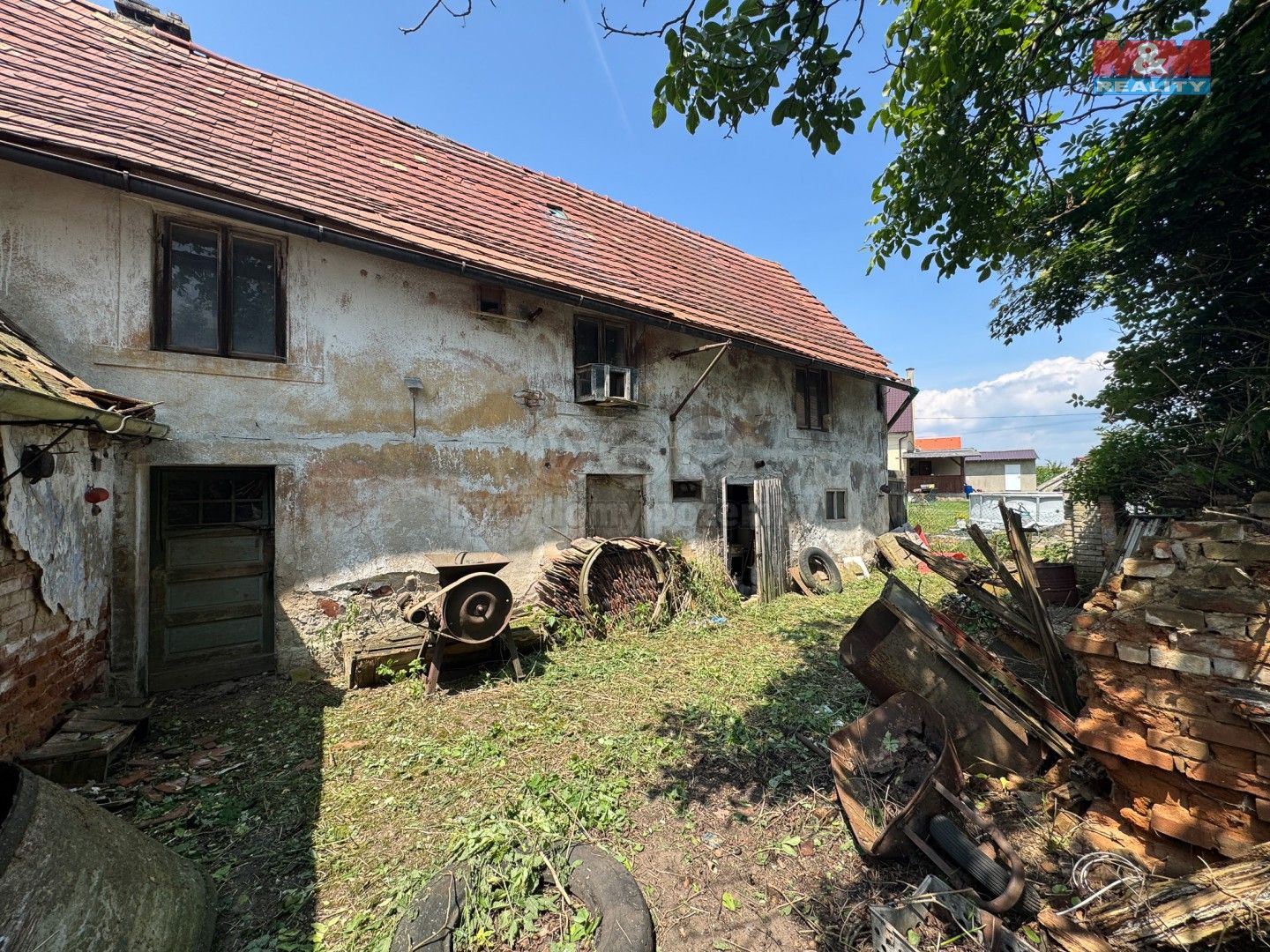 Prodej rodinný dům - Chcebuz, Štětí, 525 m²