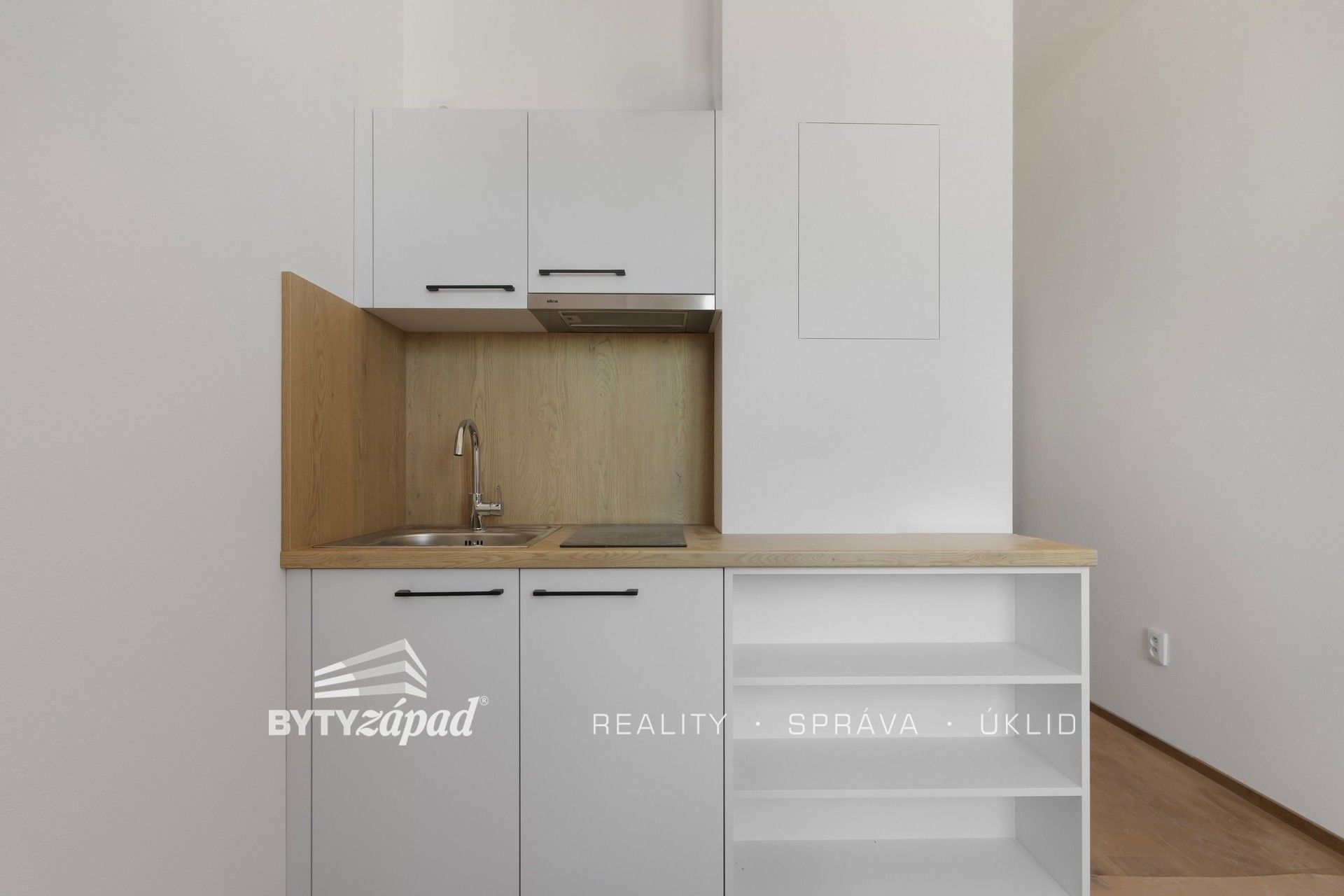 1+kk, Cínová, Plzeň, 21 m² - 2