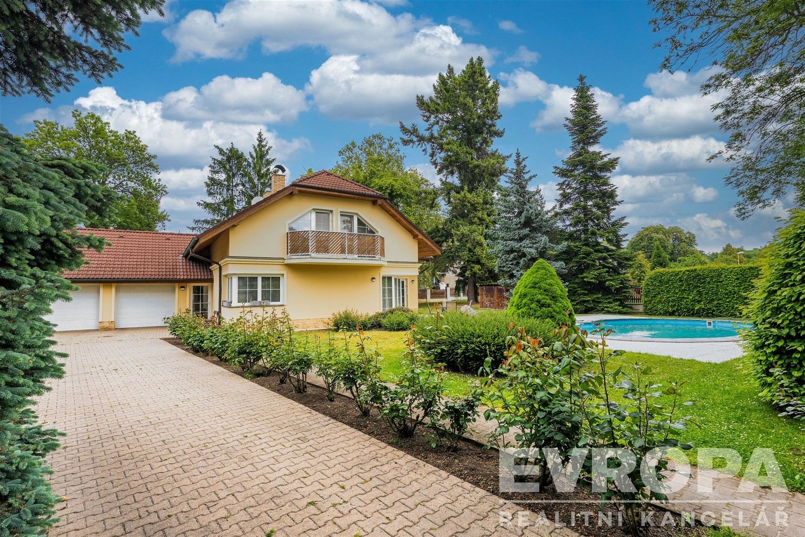 Rodinné domy, Pístecká, Nymburk, 350 m²