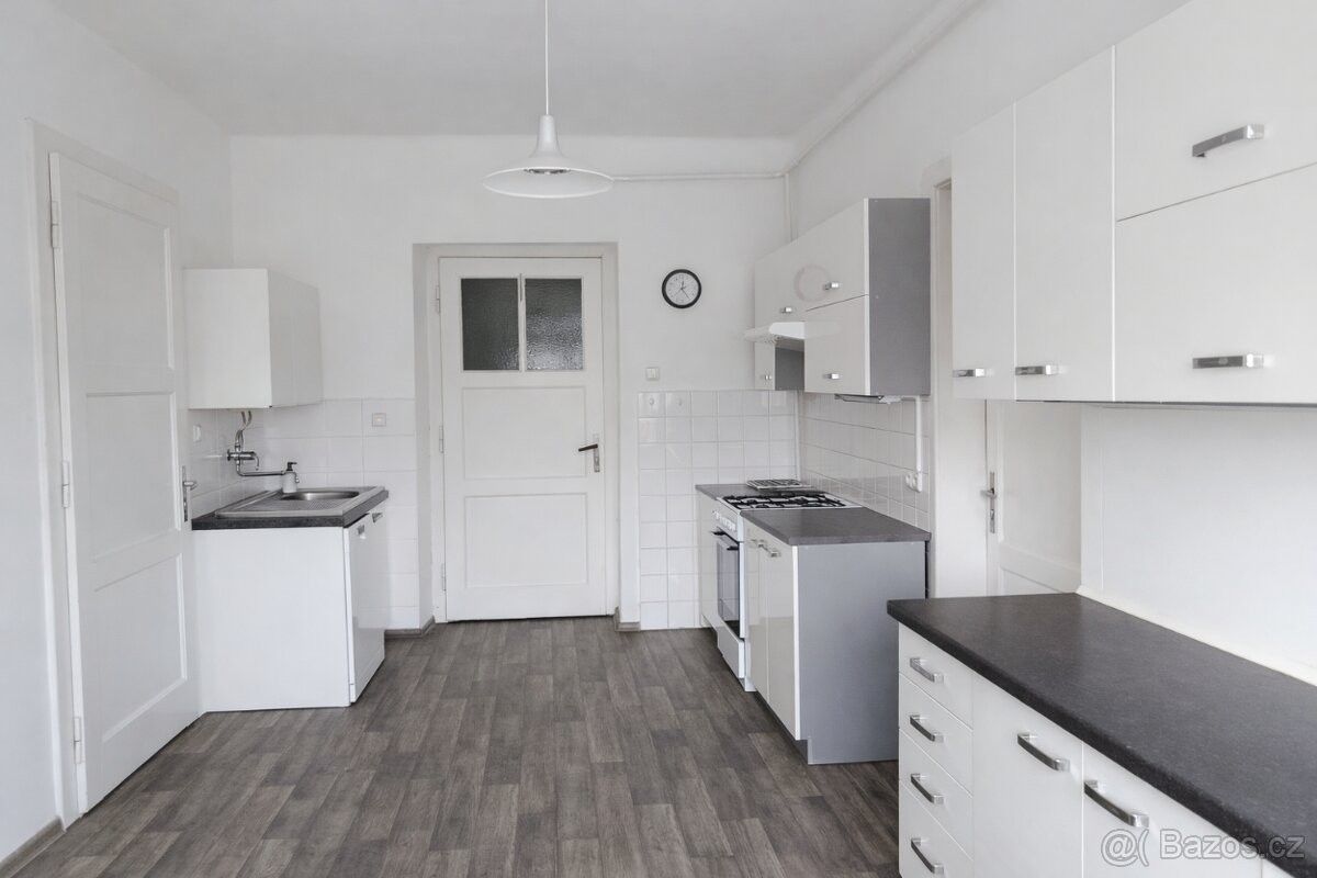 Pronájem byt - Karlovy Vary, 360 05