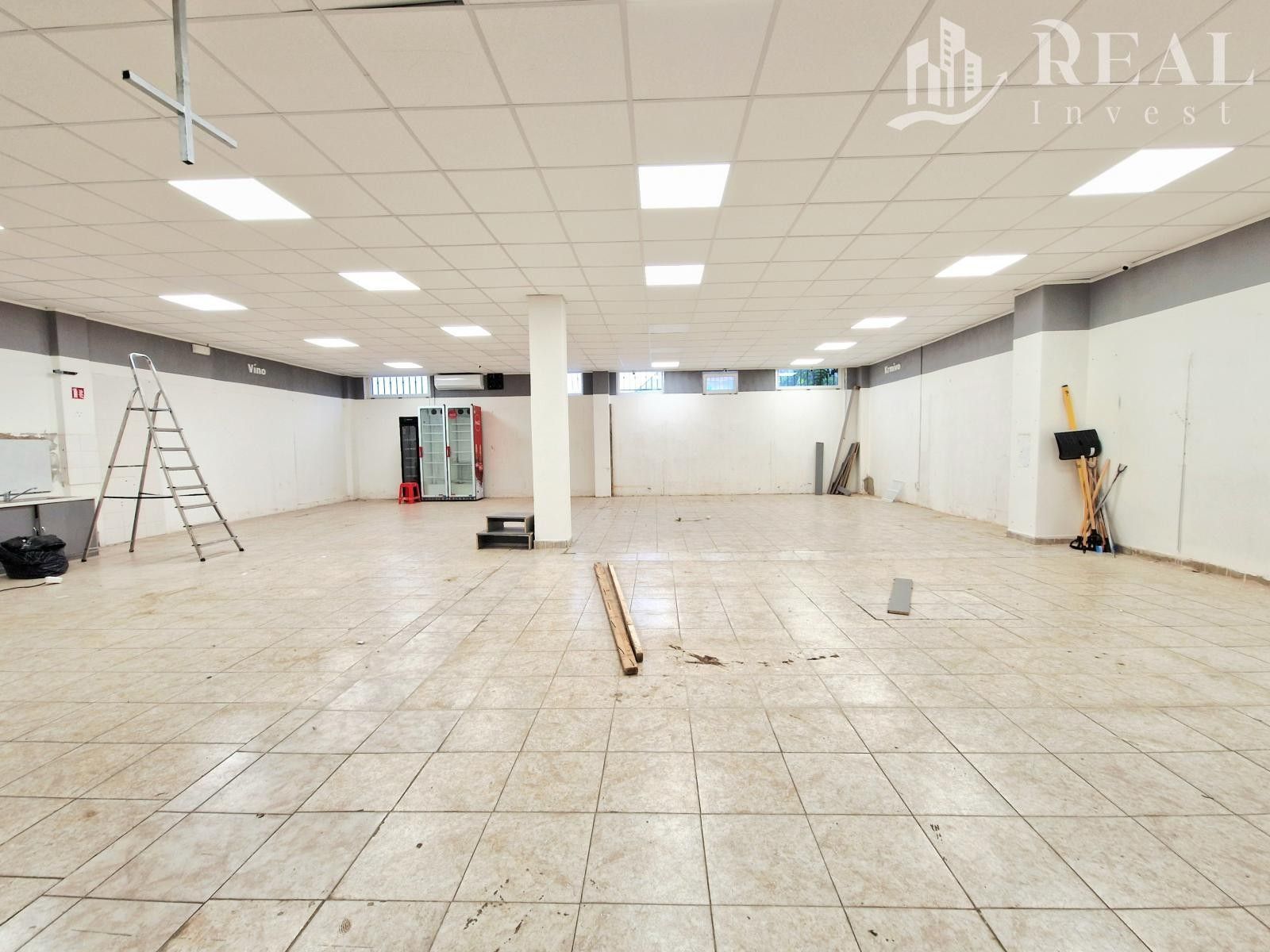 Pronájem sklad - Jana Opletala, Most, 500 m²