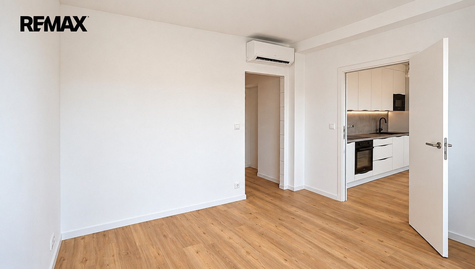 Pronájem byt 2+kk - Dejvická, Praha 6 - Bubeneč, 56 m² - 5