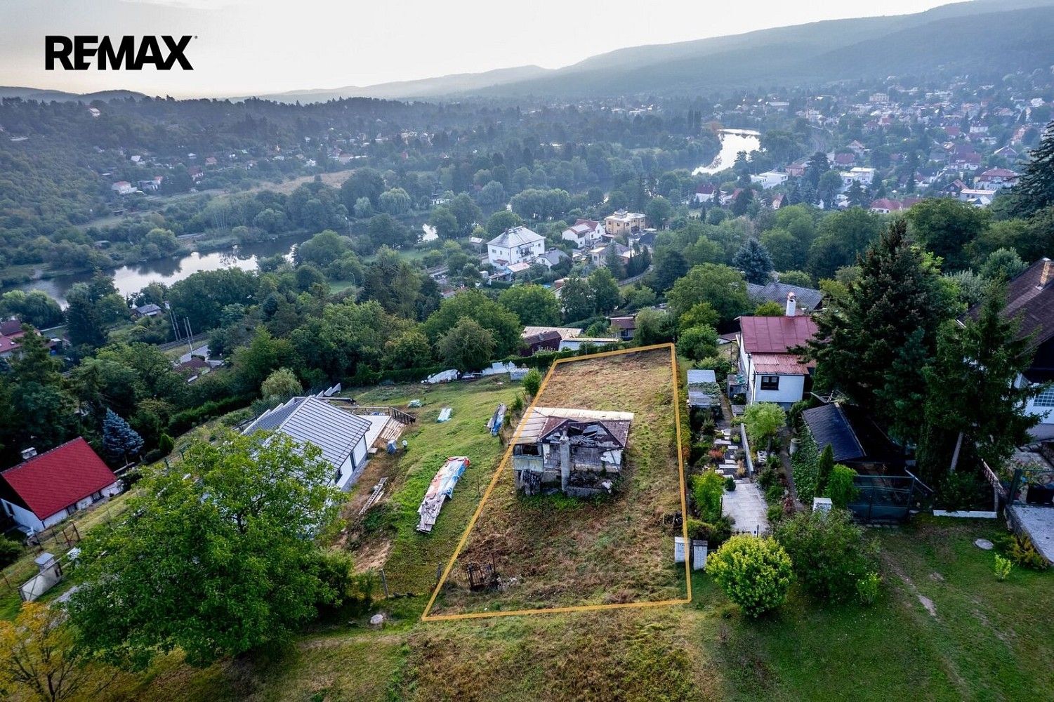 Chalupy, Zadní Třebaň, okres Beroun, Středočeský kraj, 35 m² - 2