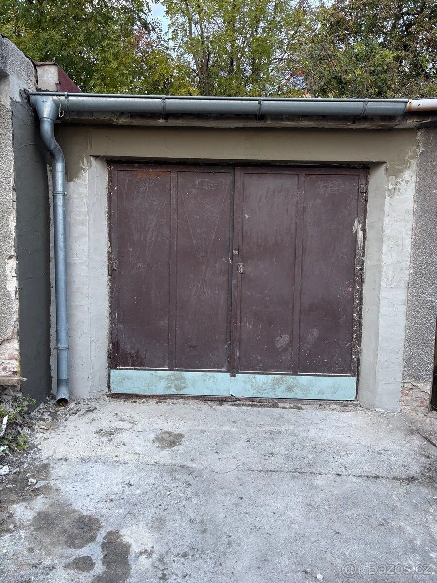 Garáže, Ústí nad Labem, 400 01