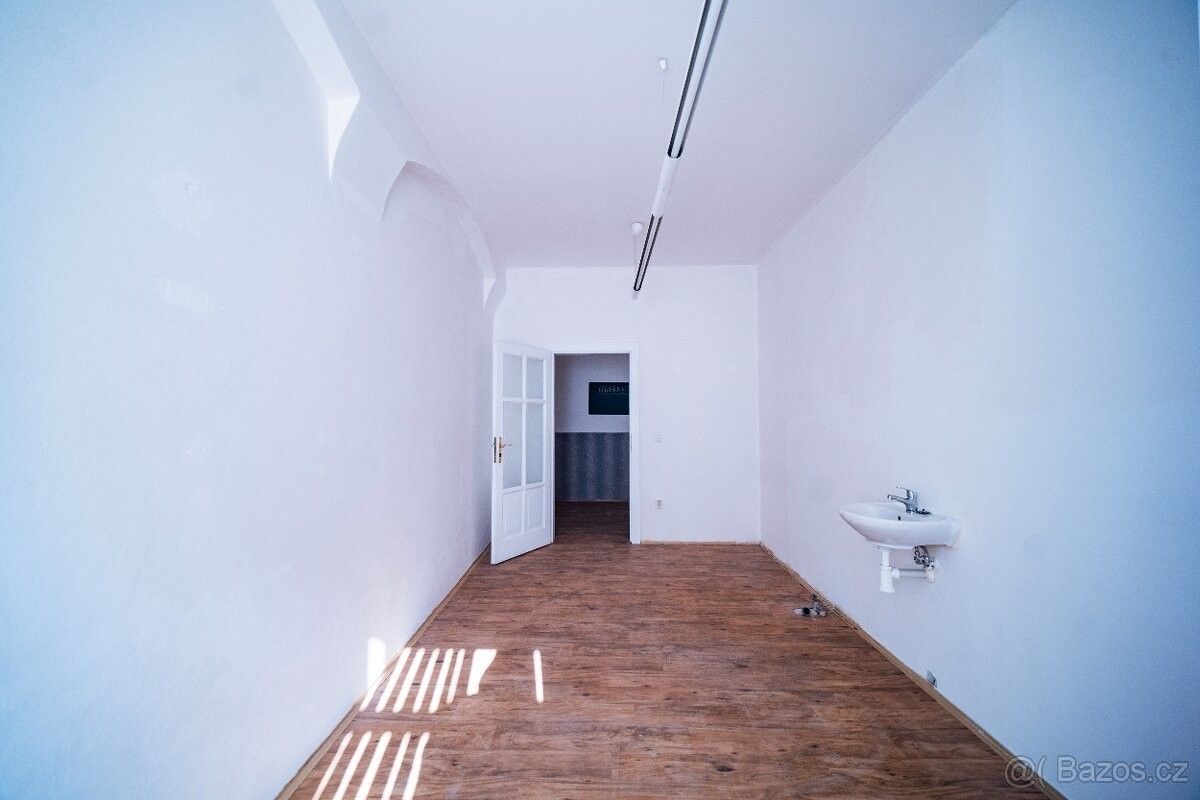 Obchodní prostory, Broumov, 550 01 - 2