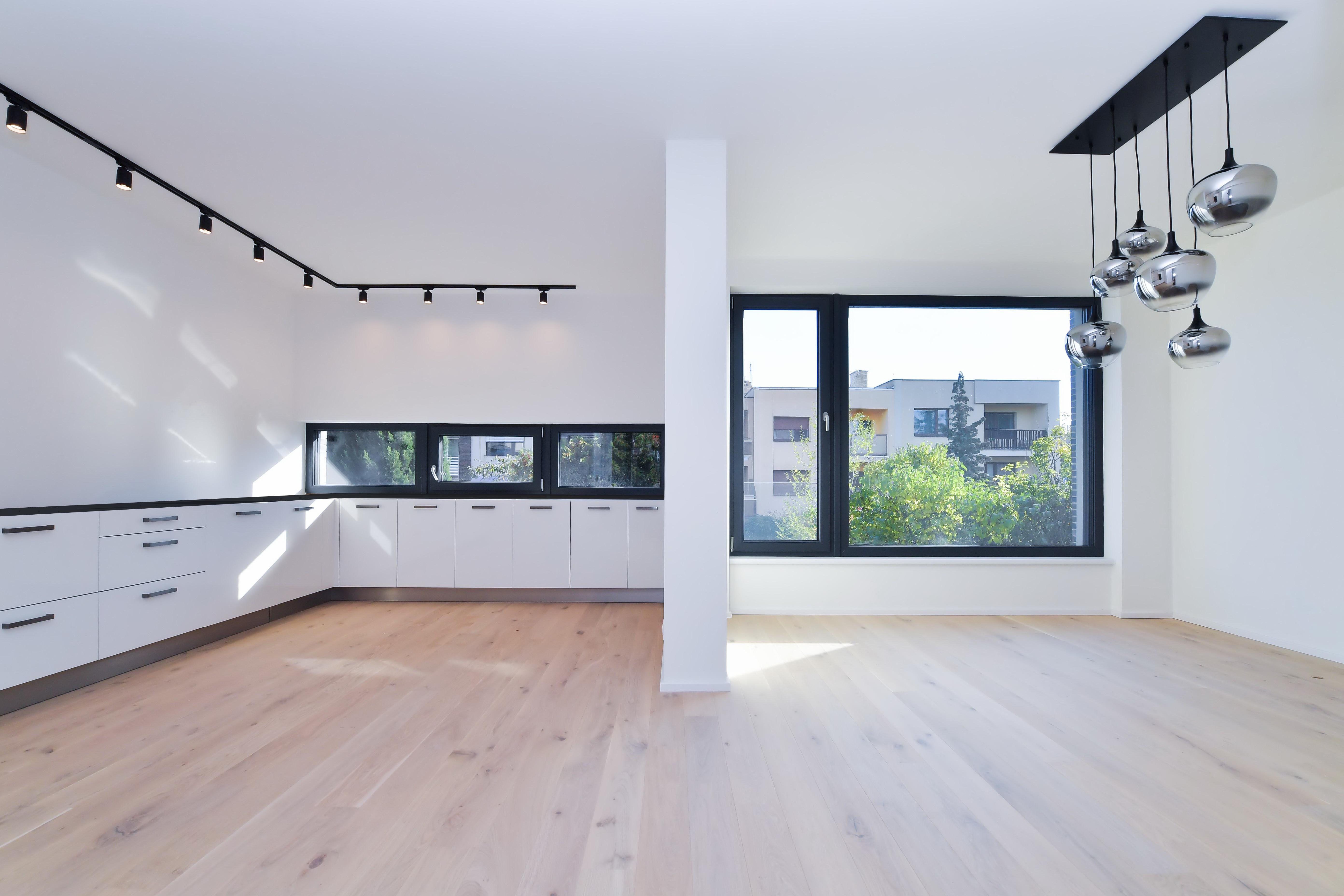 Pronájem rodinný dům - V Hájích 1057/63, Praha, 220 m² - 5