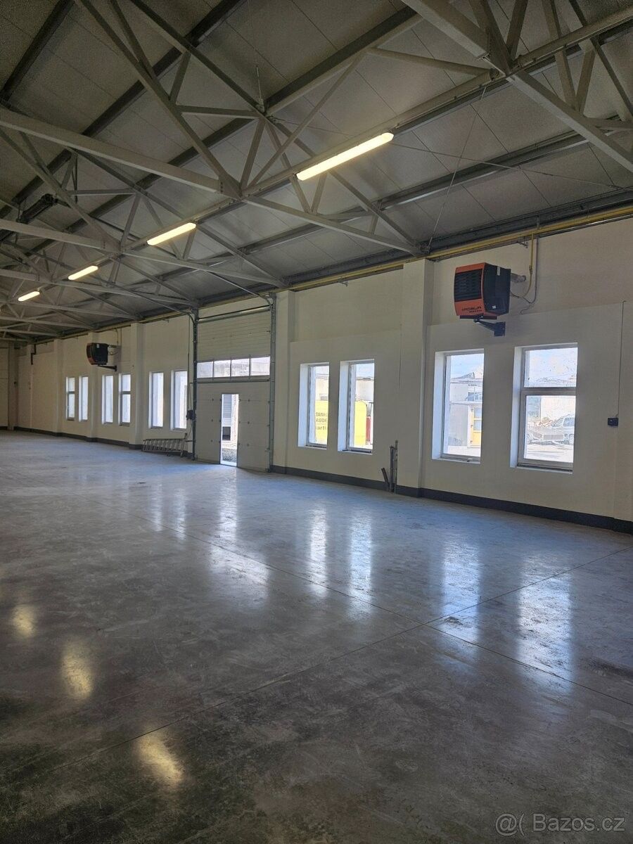 Sklady, Velký Osek, 281 51, 630 m²