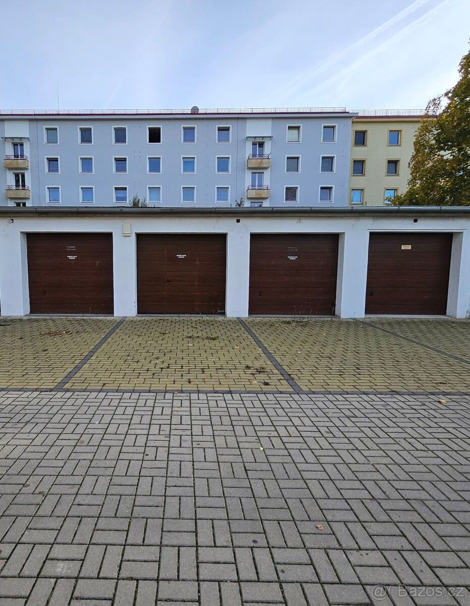 Pronájem garáž - Pardubice, 530 02