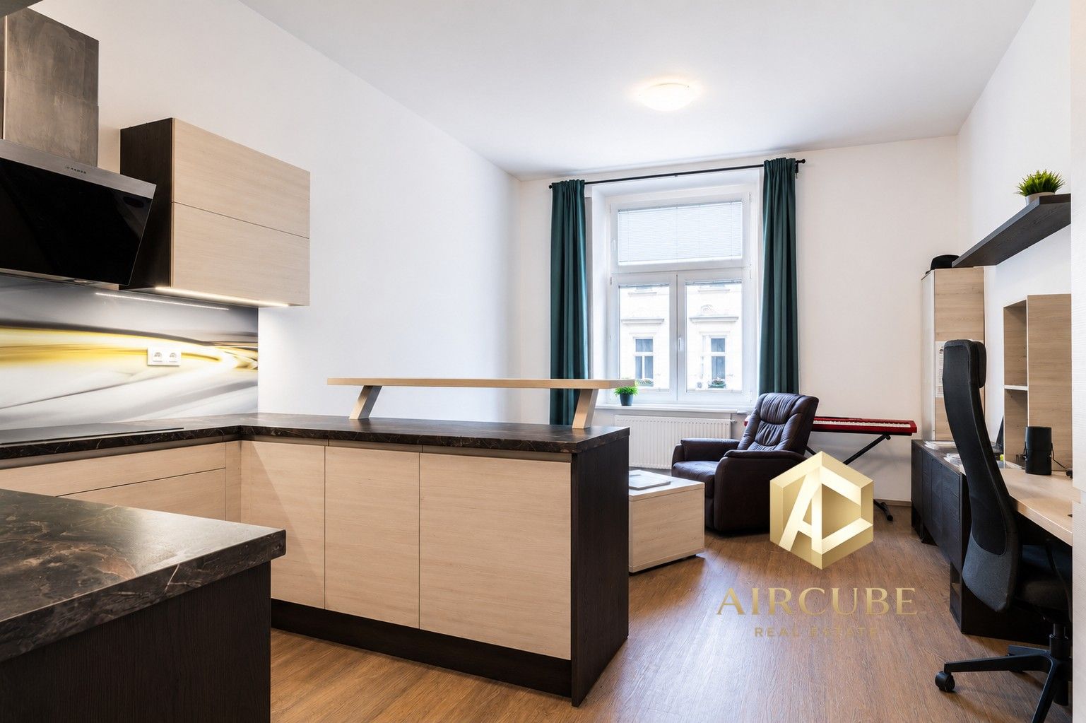 Pronájem byt 2+kk - Březinova, Praha Karlín, 55 m² - 5